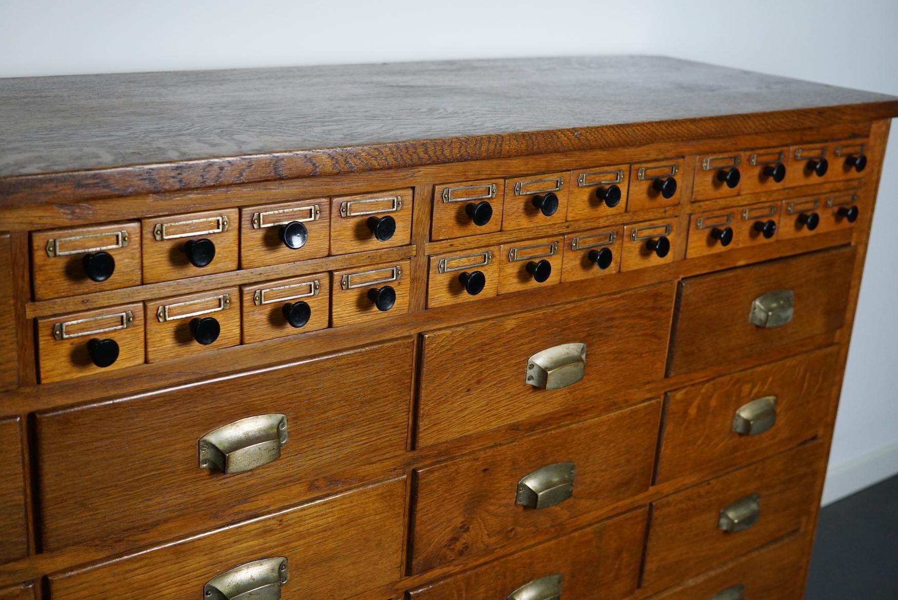 Dutch Industrial Oak Apothecary Cabinet / Bank of Drawers, 1940s 1