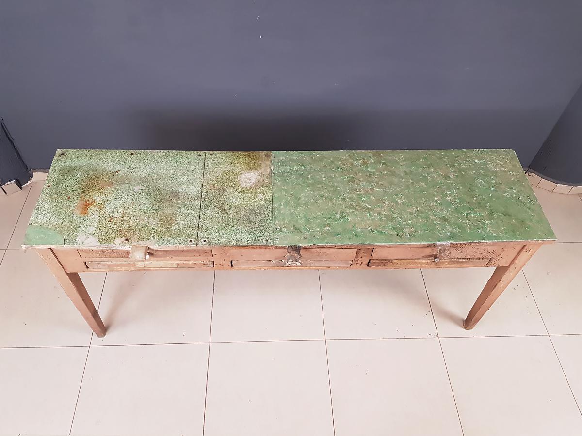 Dutch Industrial Work Console Table With 6 Drawers and Original Hardware In Fair Condition In Bridgeport, CT