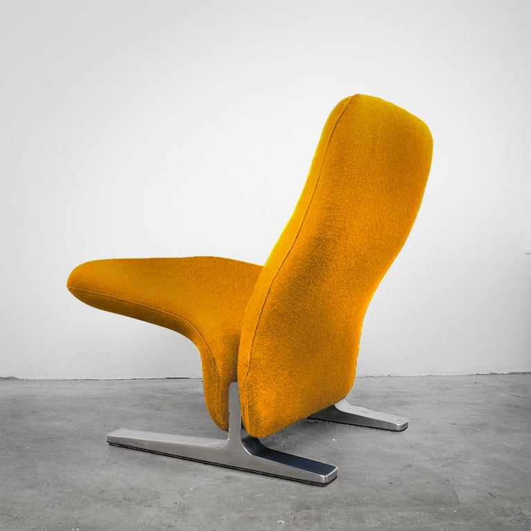 Dutch Lounge Chairs by Pierre Paulin for Artifort, New Kvadrat Upholstery, 1970s For Sale 7
