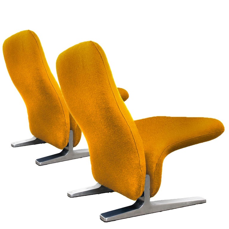 Dutch Lounge Chairs by Pierre Paulin for Artifort, New Kvadrat Upholstery, 1970s For Sale 2