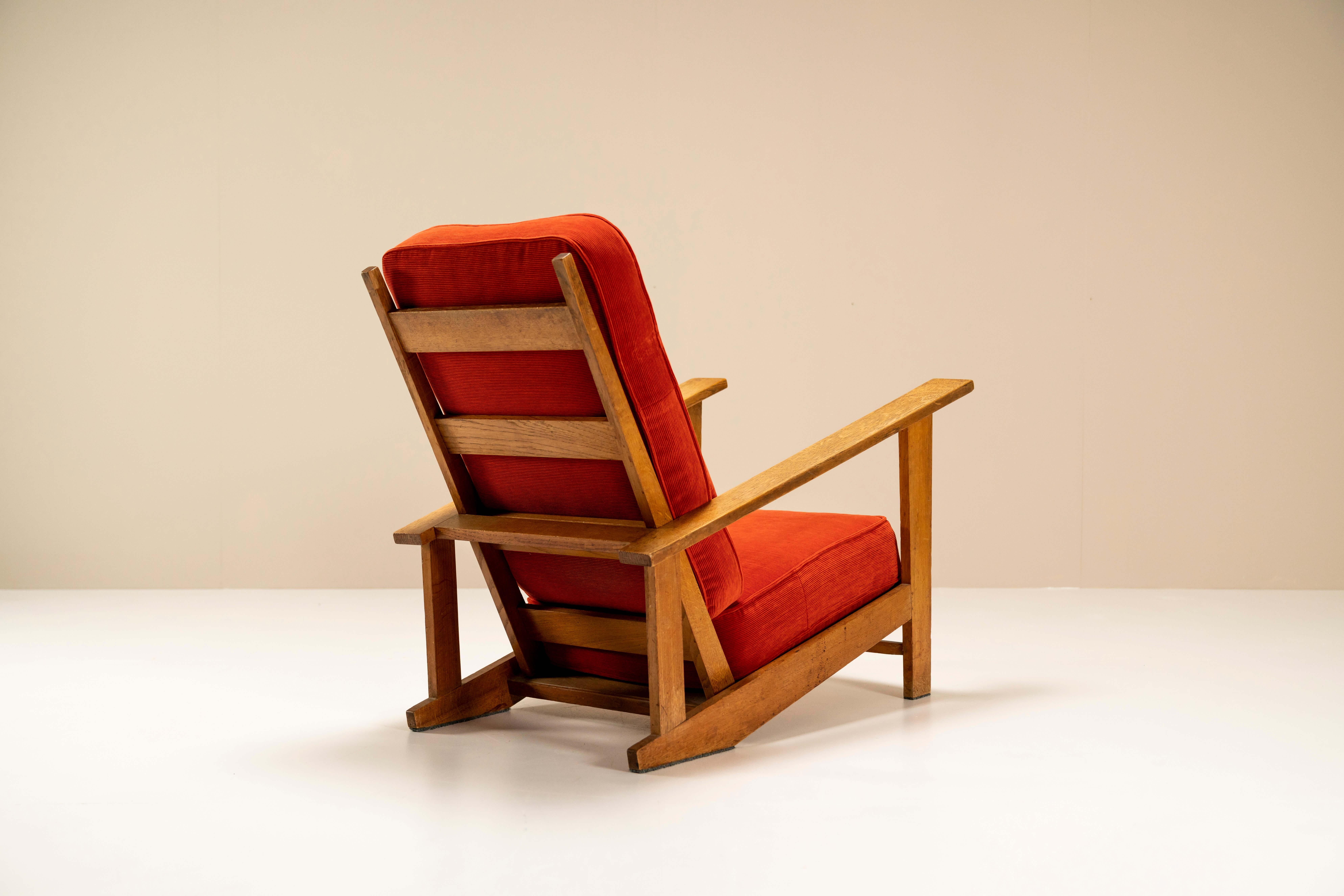 Dutch Lounge Chairs in Beech and Vermillion Upholstery Attr. to Groenekan 1950s For Sale 2