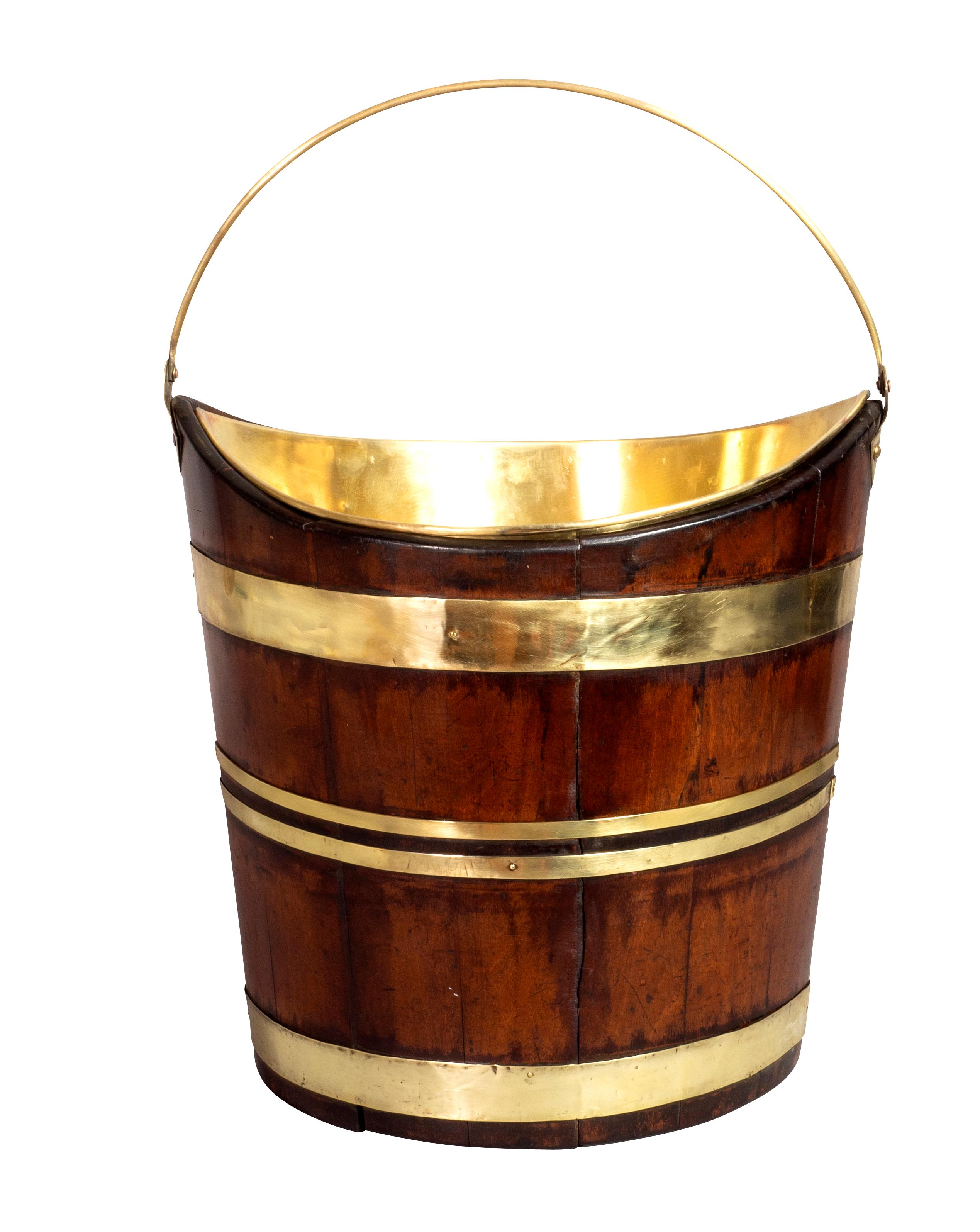 Dutch Mahogany and Brass Peat Bucket In Good Condition In Essex, MA
