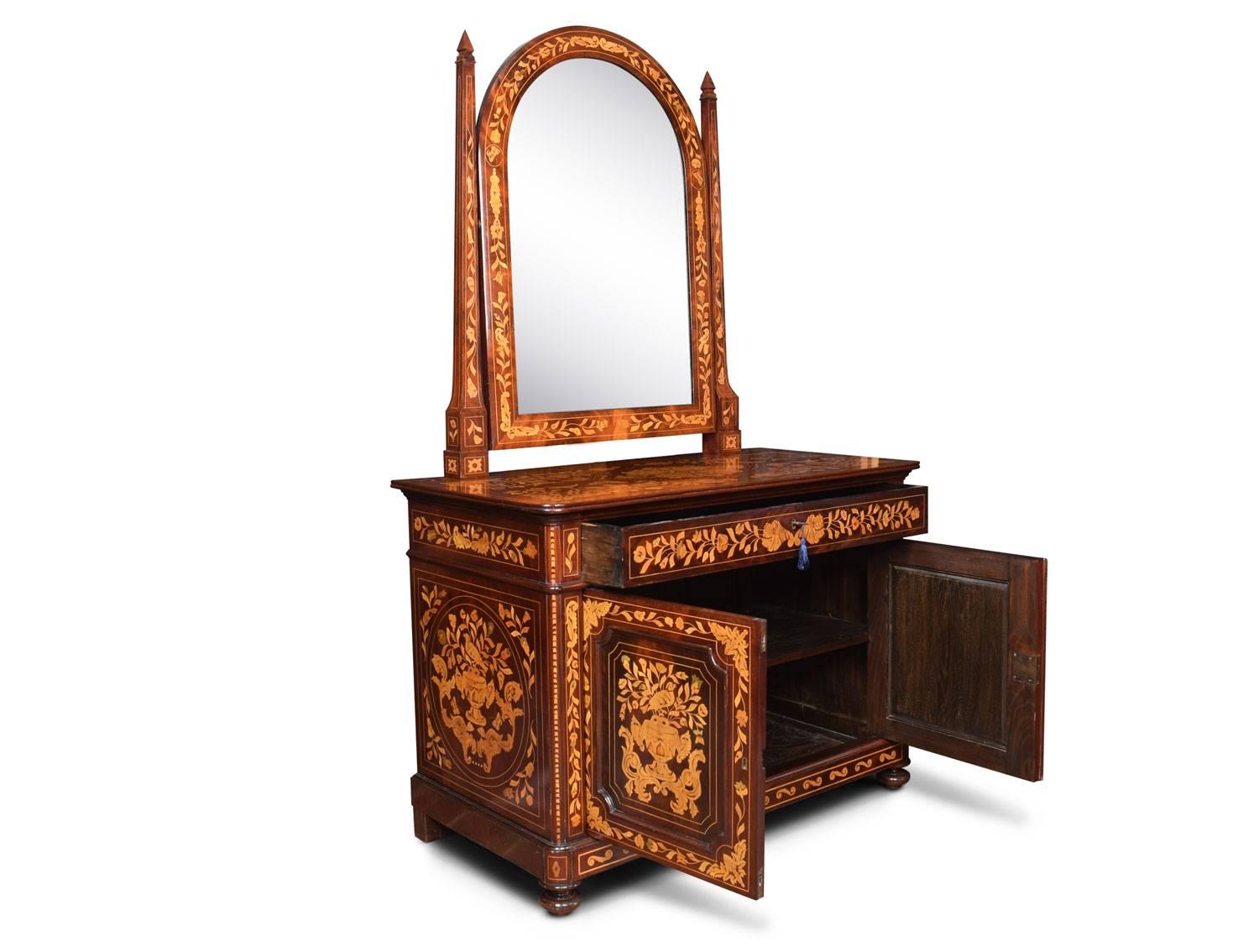 Dutch Mahogany Dressing Table In Good Condition In Cheshire, GB