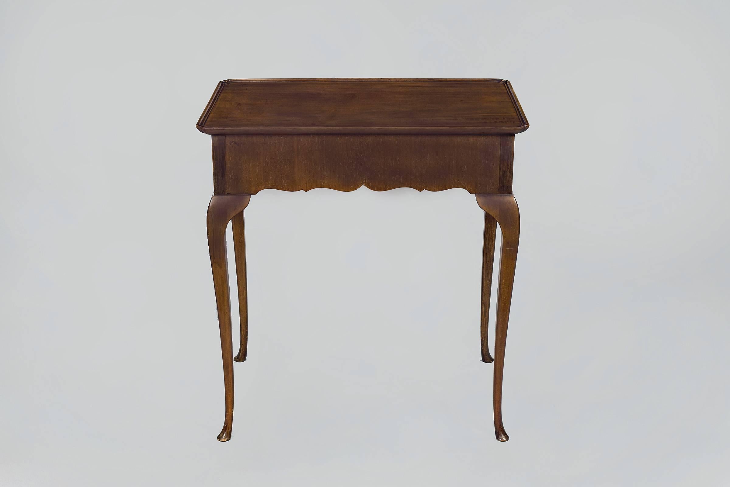 Mid-19th Century Dutch Mahogany Tray-Top Tea Table, circa 1830 For Sale