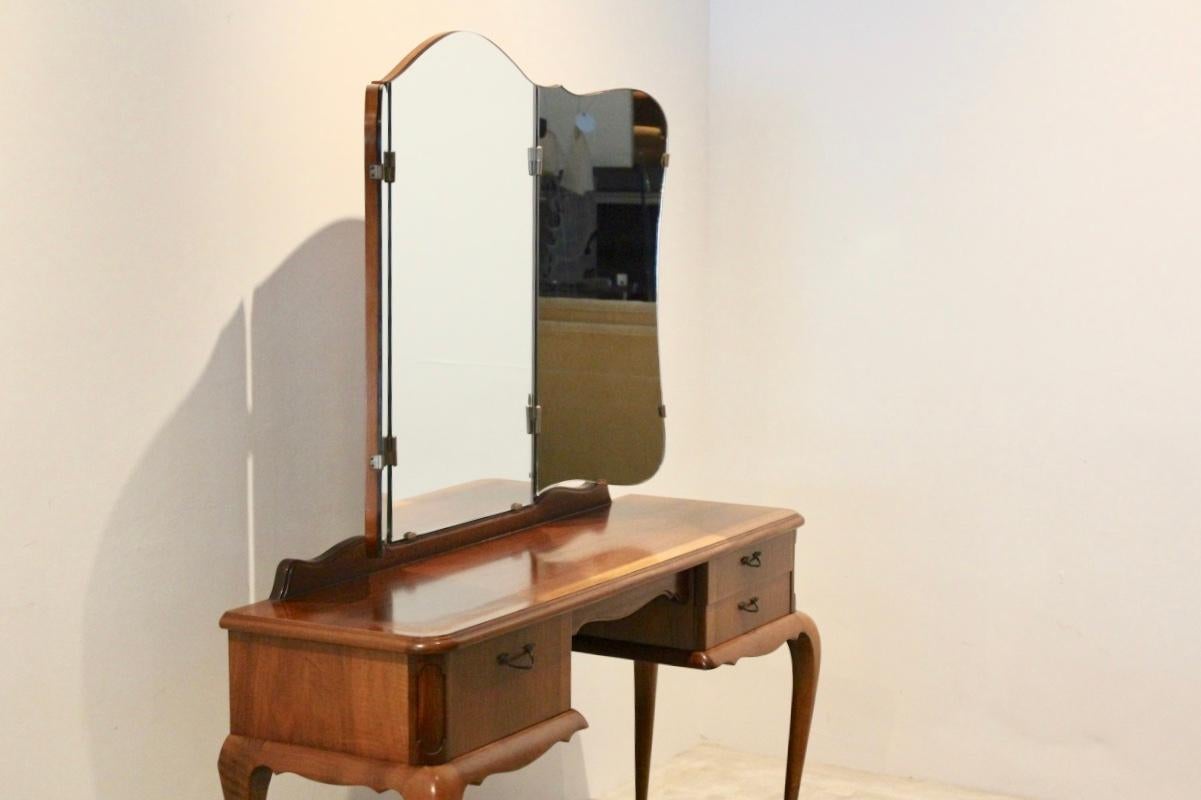Dutch Mahogany Vanity Dresser with Tri-Fold Mirror For Sale 1