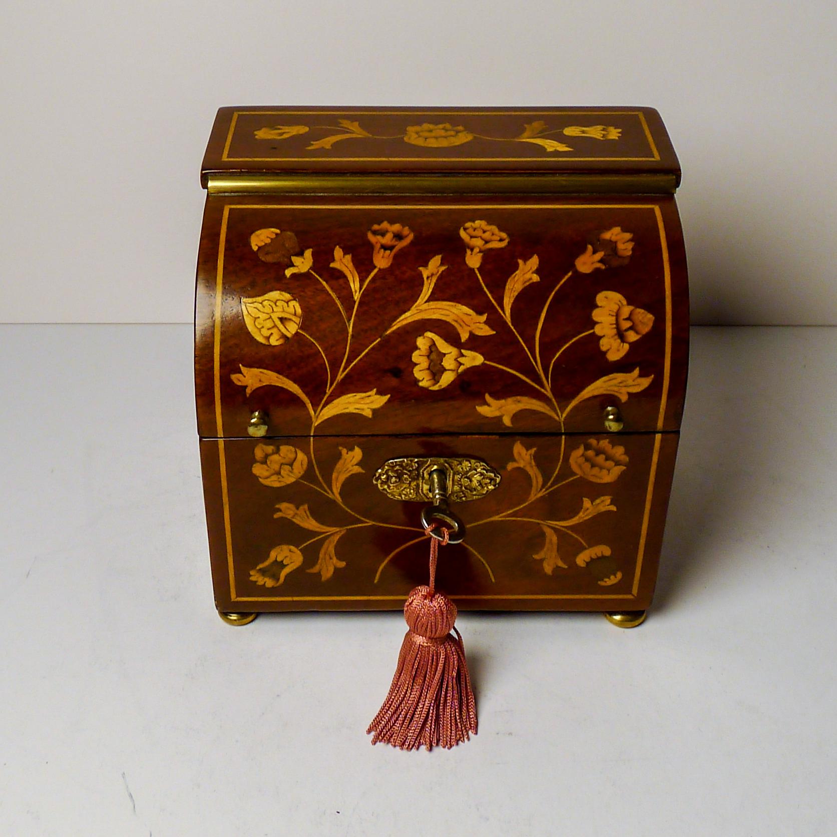 Dutch Marquetry Inlaid Mahogany Single Tea Caddy c.1810 For Sale 3