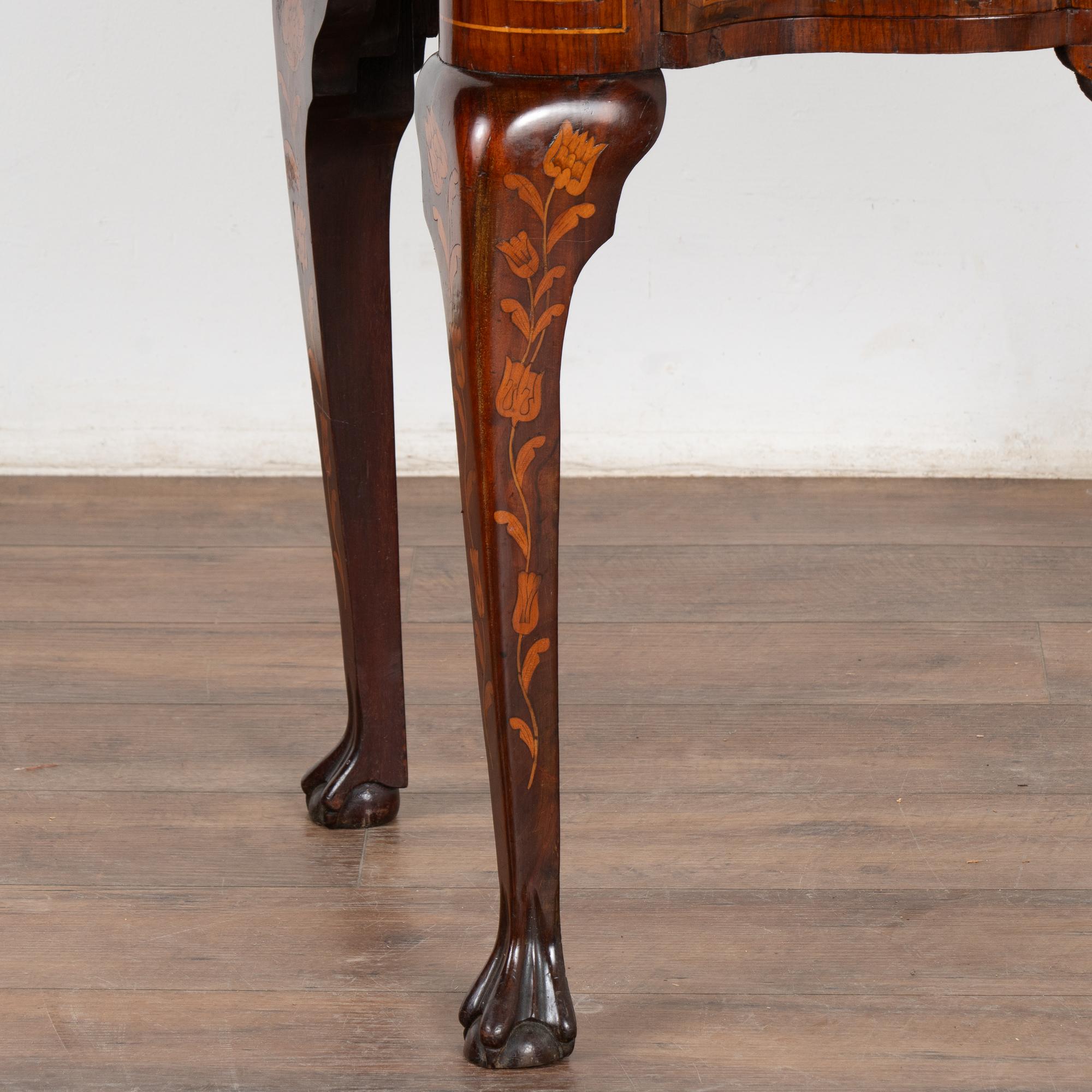 Table d'appoint hollandaise en marqueterie sur pieds CIRCA, Hollande vers 1770-1800 en vente 5