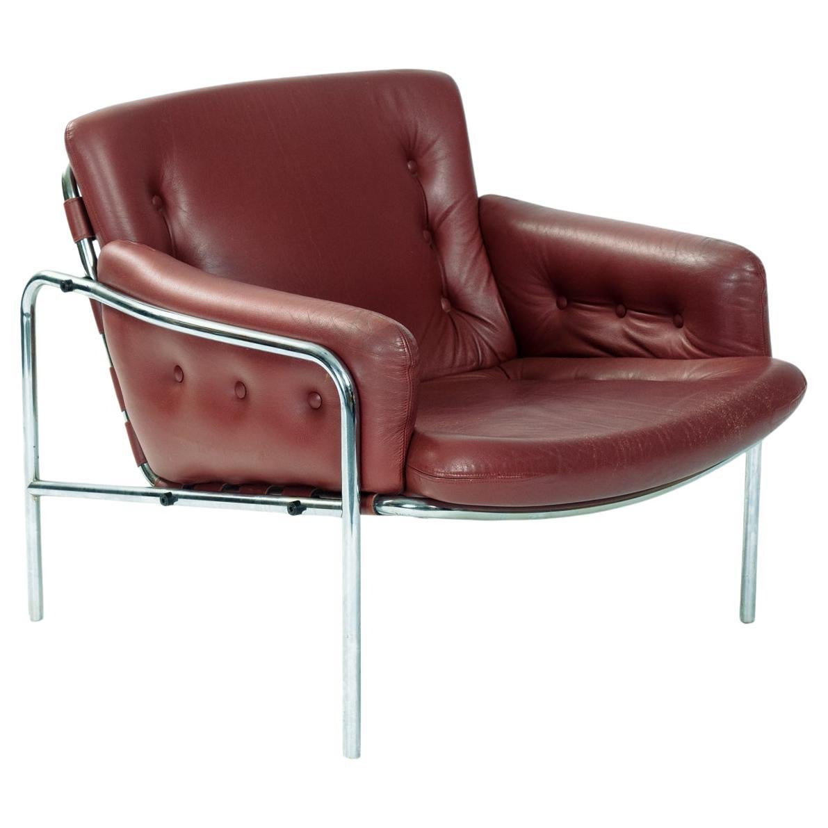 Dutch Martin Visser Osaka burgundy leather lounge chair by 't Spectrum, 1964 For Sale