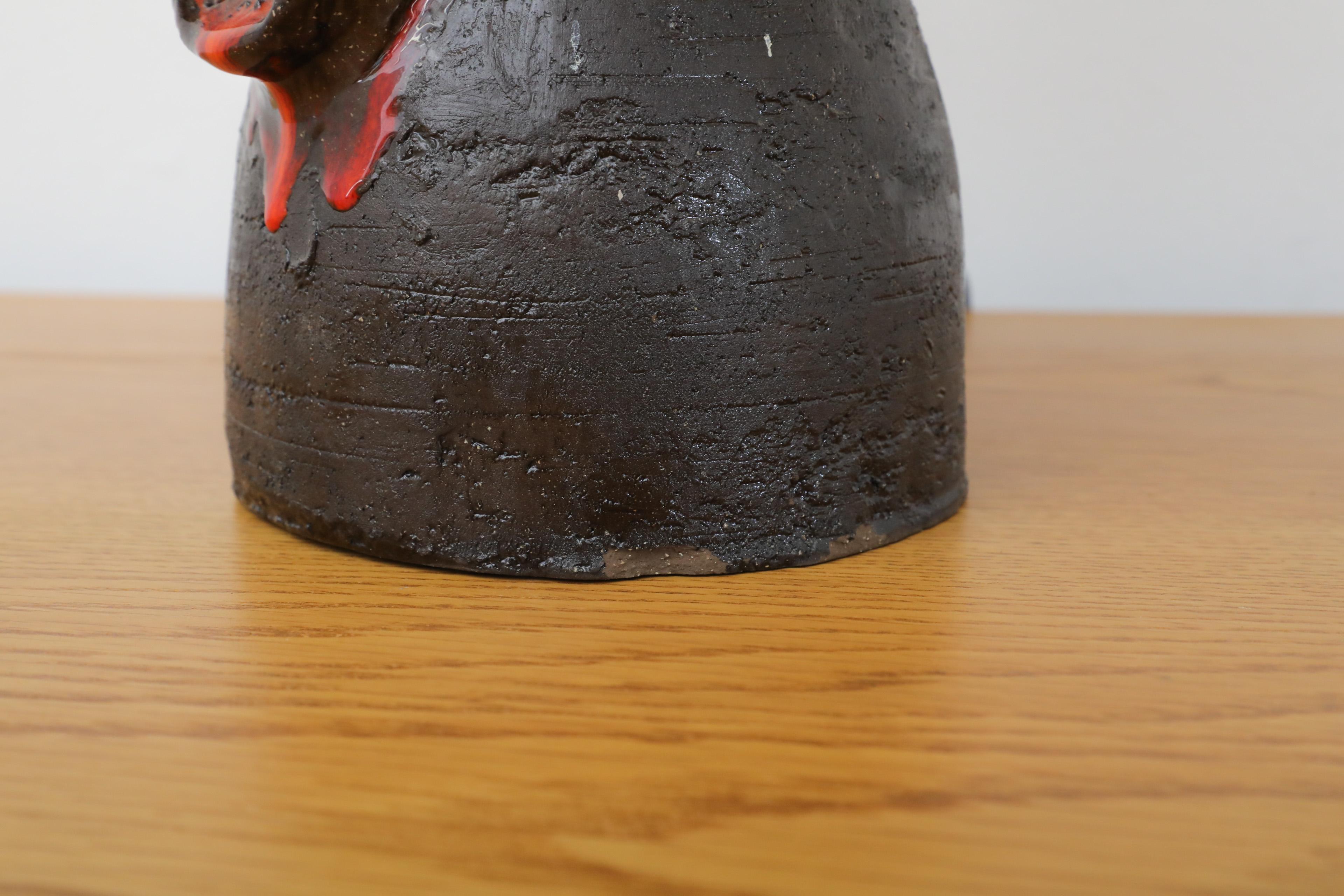 Dutch Mid-Century Black Ceramic Volcanic Table Lamp w/ Red Dripping Effect Glaze For Sale 8