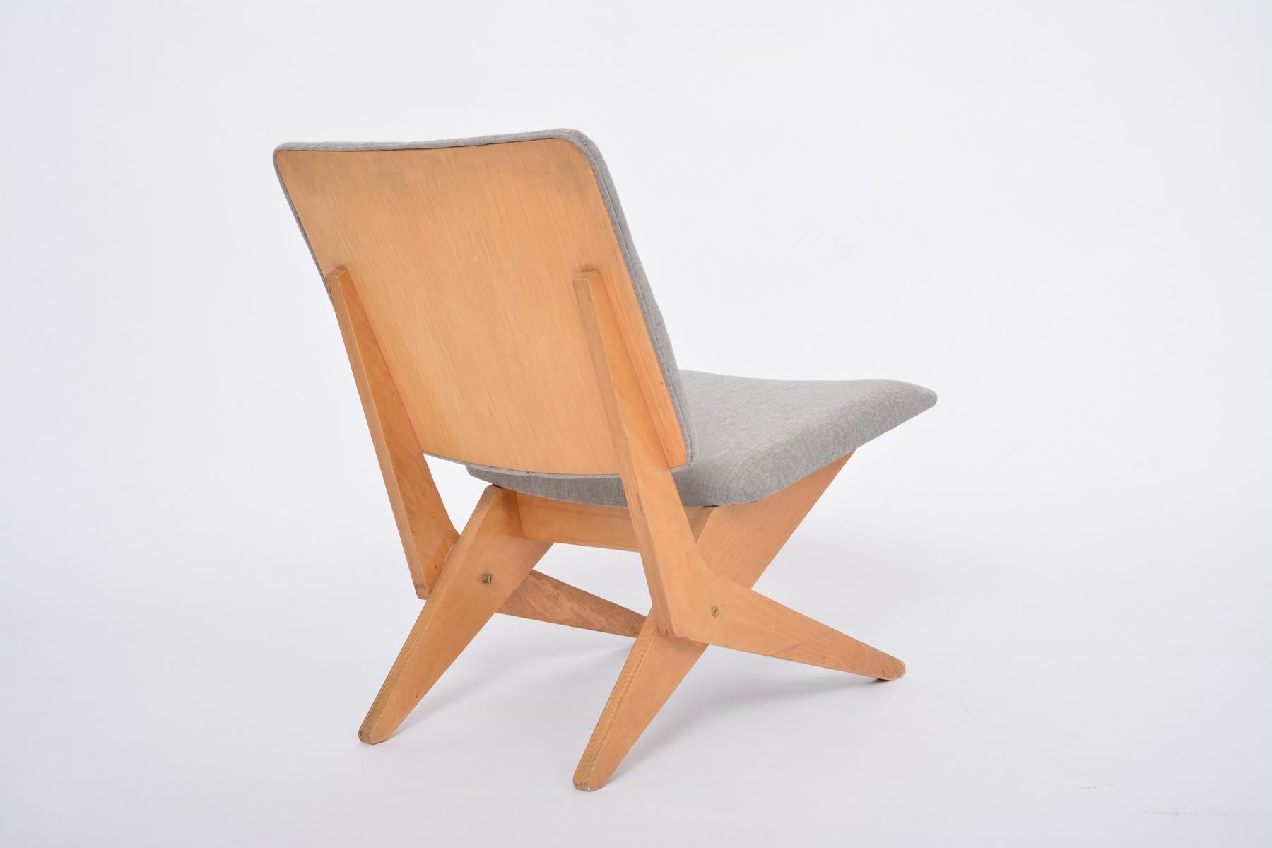 Dutch Mid-Century Modern FB18 Scissor Chair by Jan Van Grunsven for UMS Pastoe For Sale 6