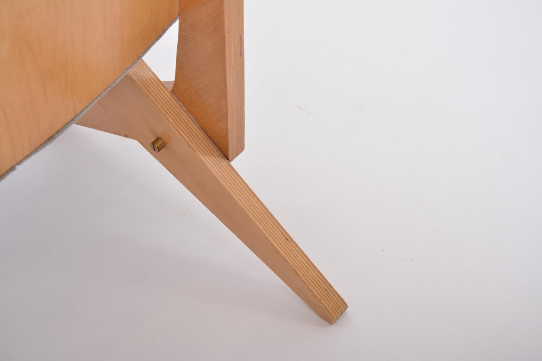 Dutch Mid-Century Modern FB18 Scissor Chair by Jan Van Grunsven for UMS Pastoe For Sale 13