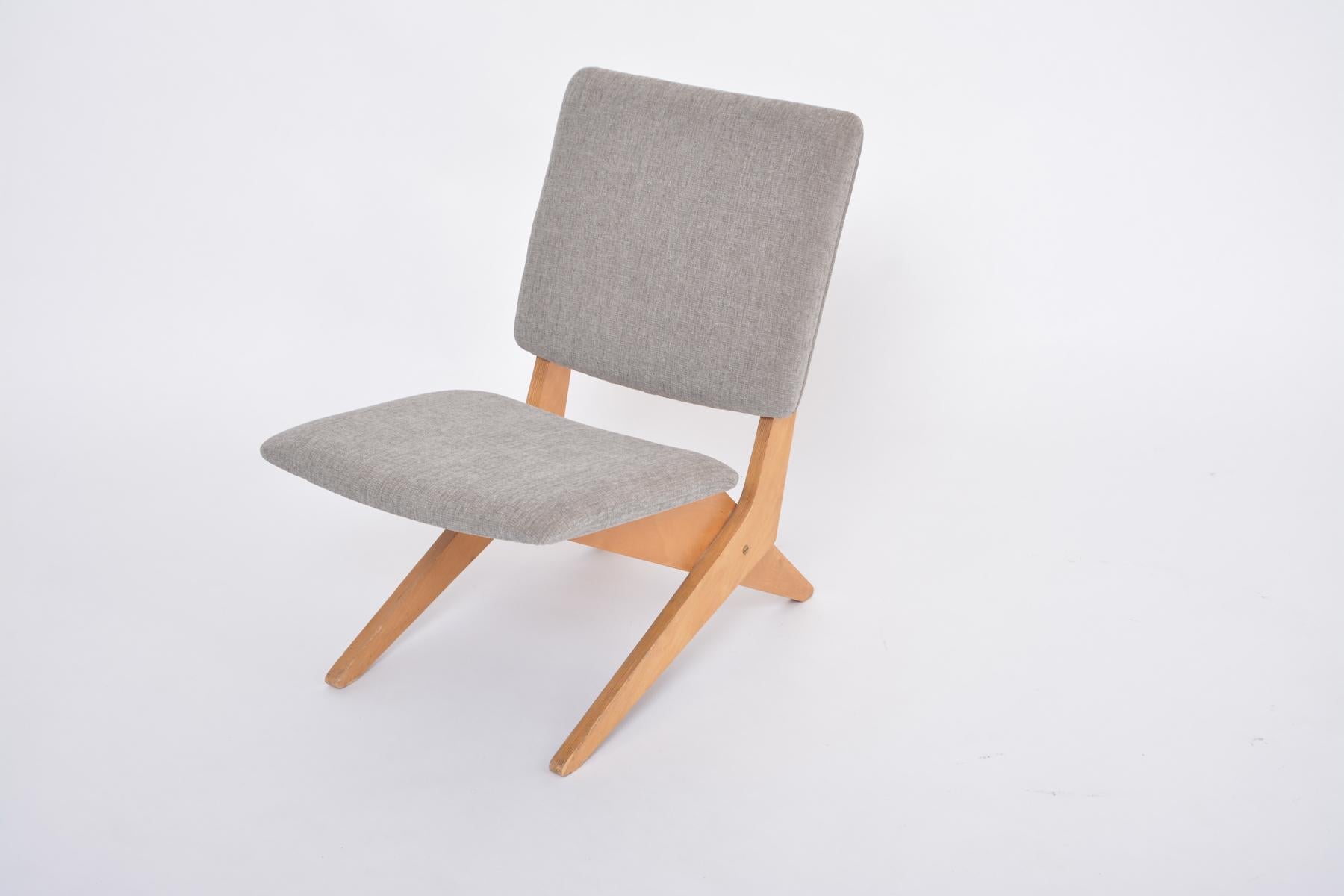 Dutch Mid-Century Modern FB18 Scissor Chair by Jan Van Grunsven for UMS Pastoe For Sale 1
