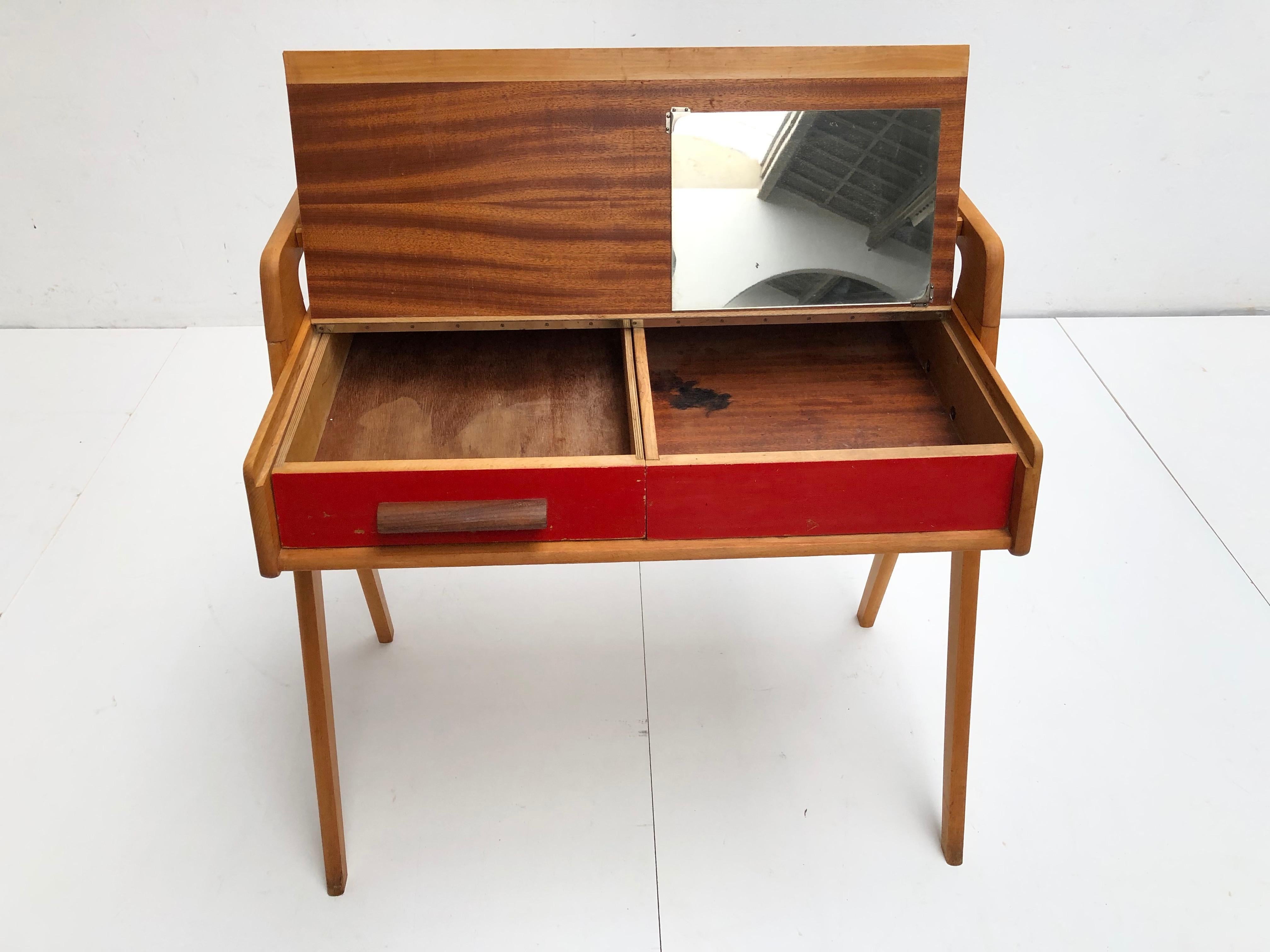 Dutch Mid-Century Modern Solid Birch Vanity Desk by Everest Furniture, 1950s For Sale 5