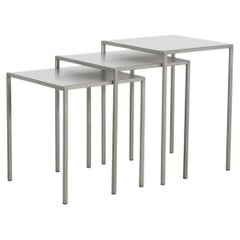 Niederländische Satinaluminium-Stapeltische im Mid-Century-Modern-Stil, 3er-Set