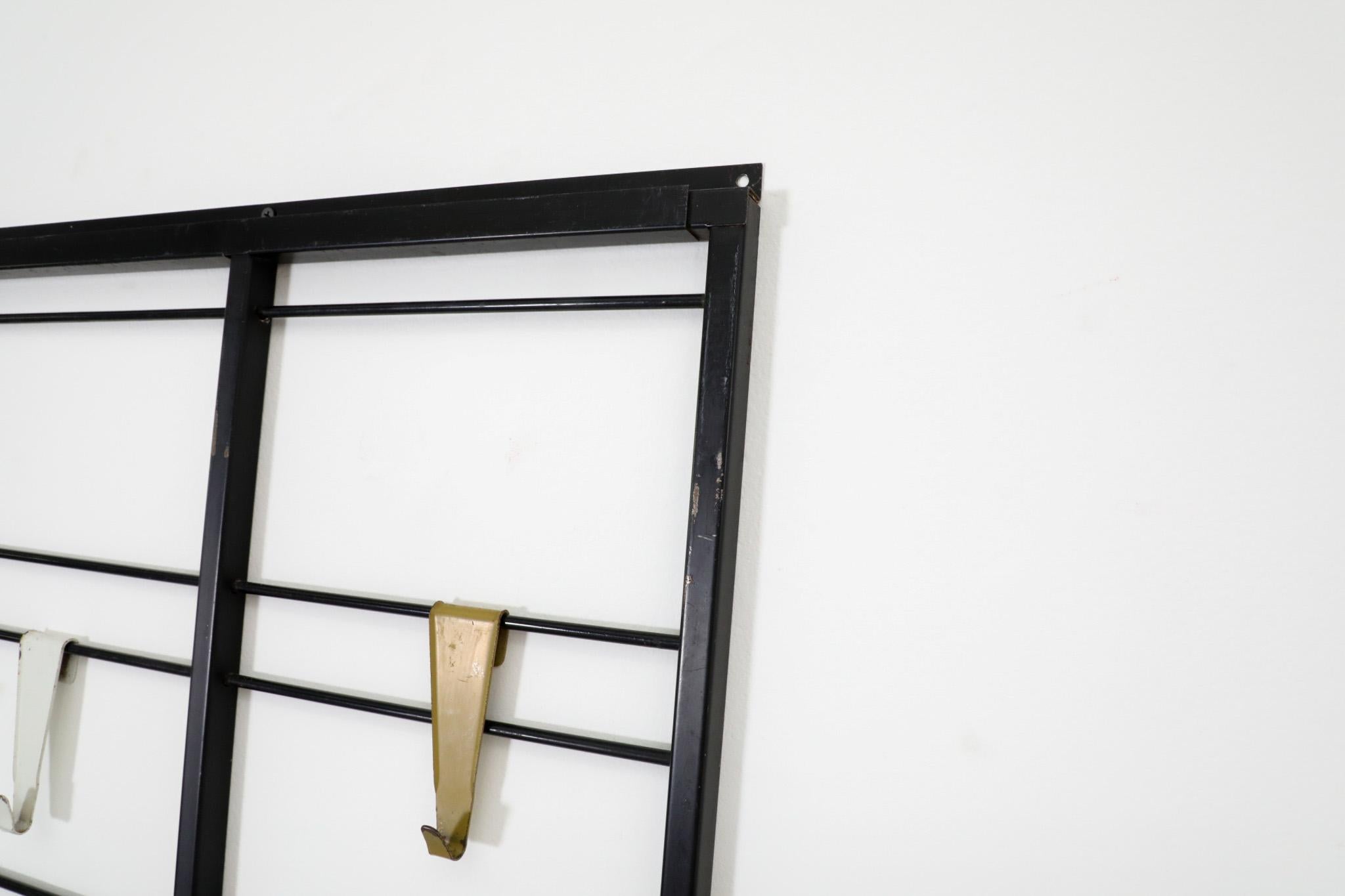 Perchero de pared 