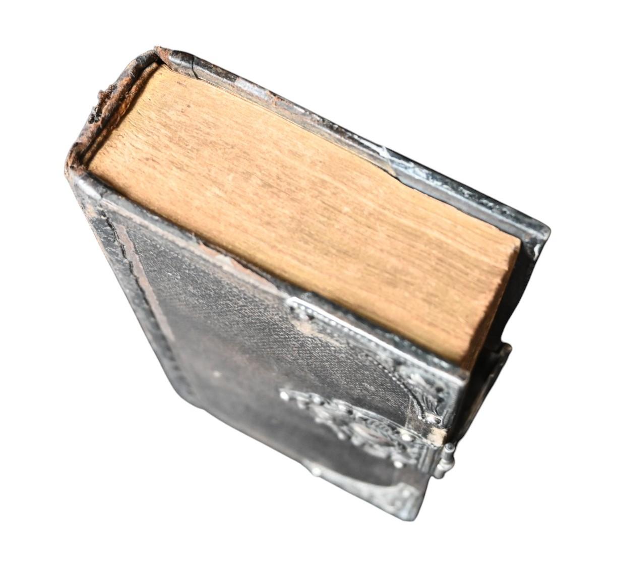 Dutch Missal With Silver Mount, 1843 im Angebot 4