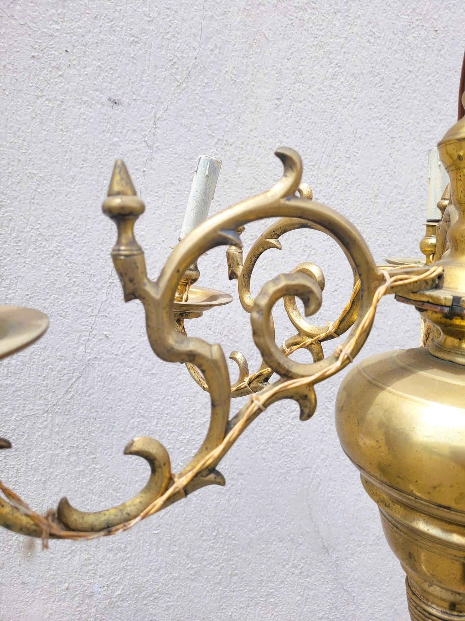 Lampadario olandese in bronzo, XIX secolo in vendita 6