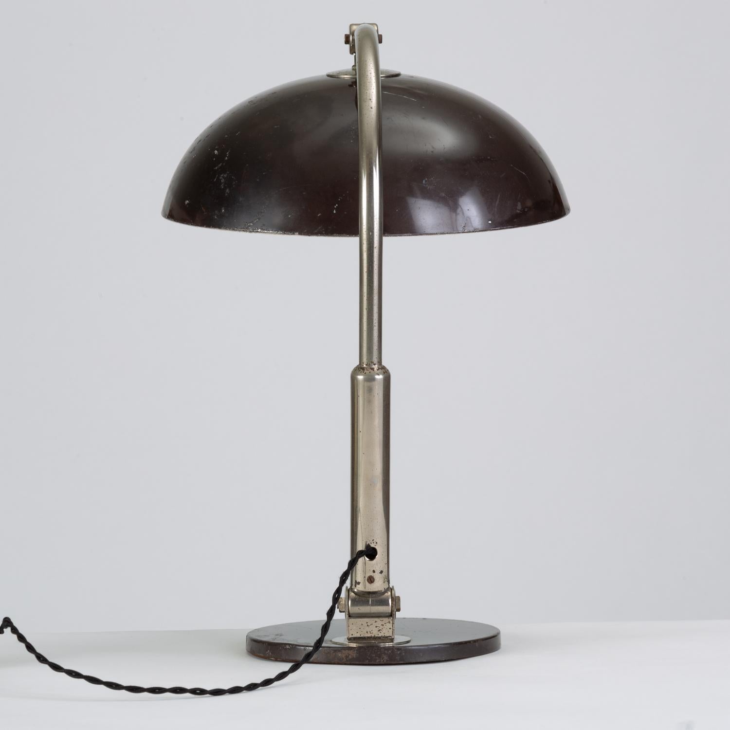Enameled Dutch Modern Model 144 Desk Lamp by Herman Busquet for Hala