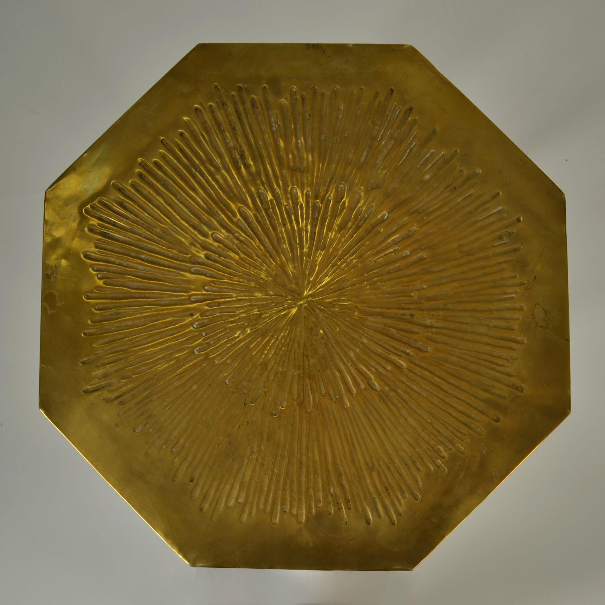 Début du 20ème siècle Table d'appoint moderniste hollandaise de l'école d'Amsterdam, Art déco années 1920 en vente