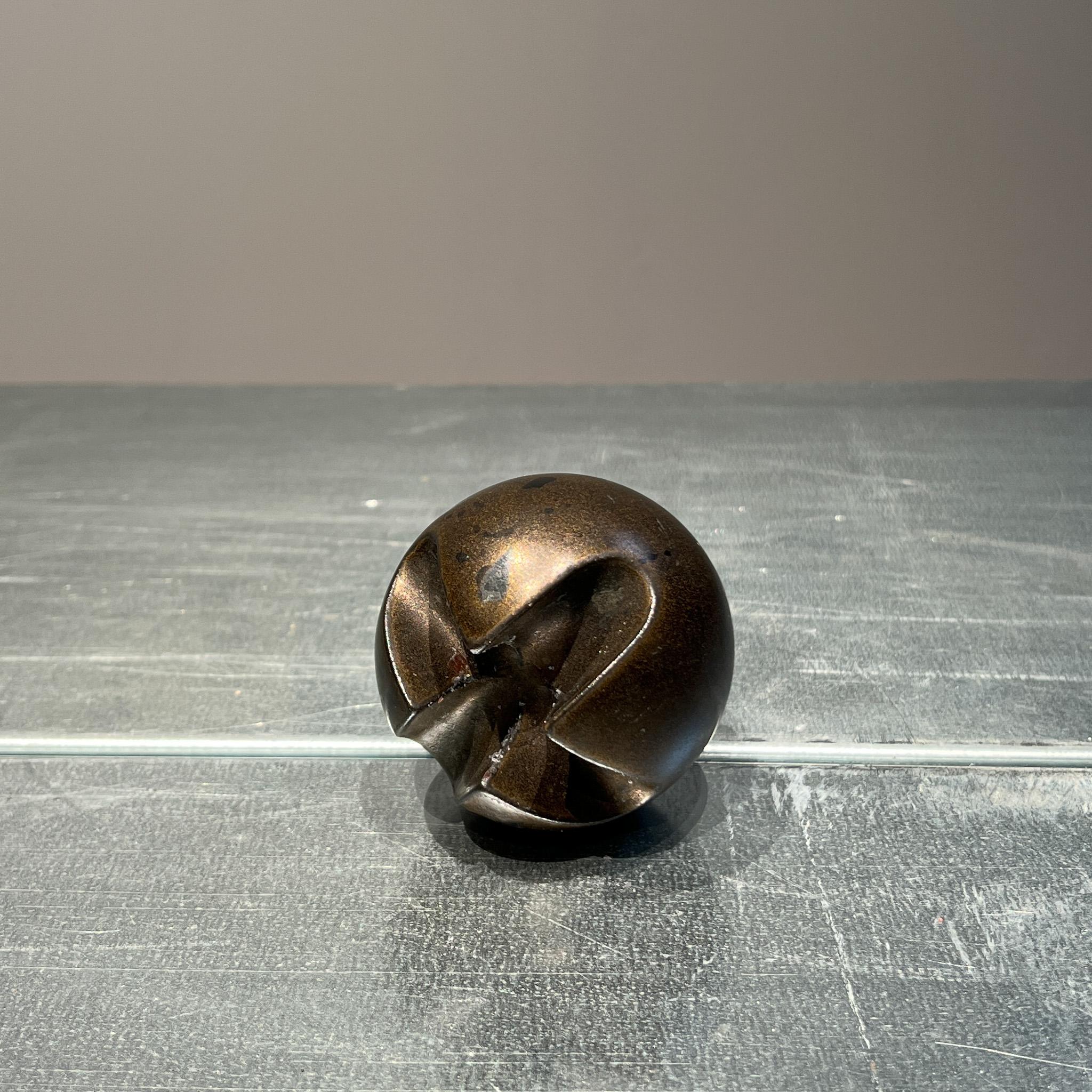 20th Century Dutch modernist constructivist vase by Jan van der Vaart For Sale