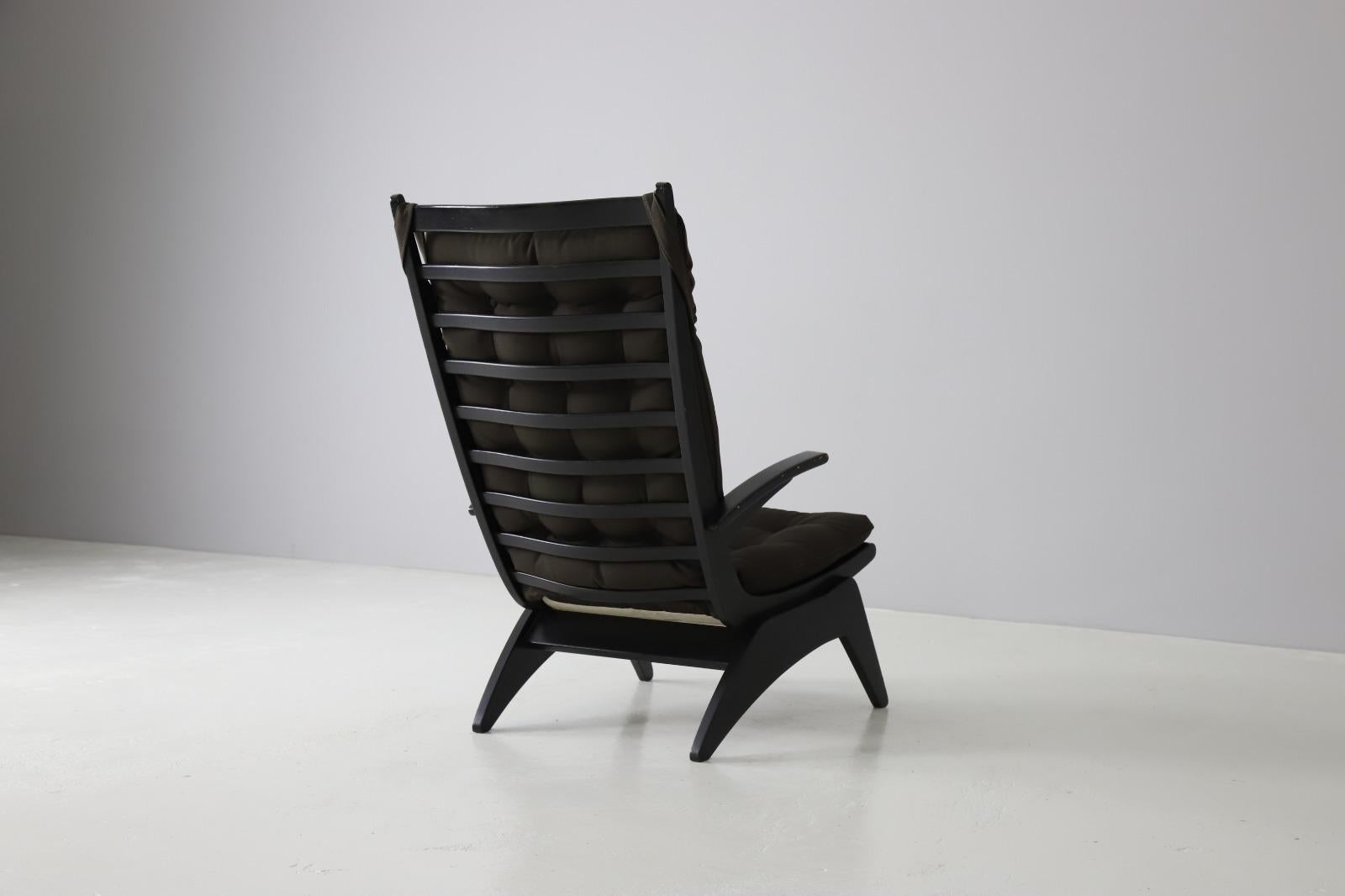 Mid-Century Modern Dutch Modernist Lounge Chair by Jan Den Drijver for De Stijl For Sale