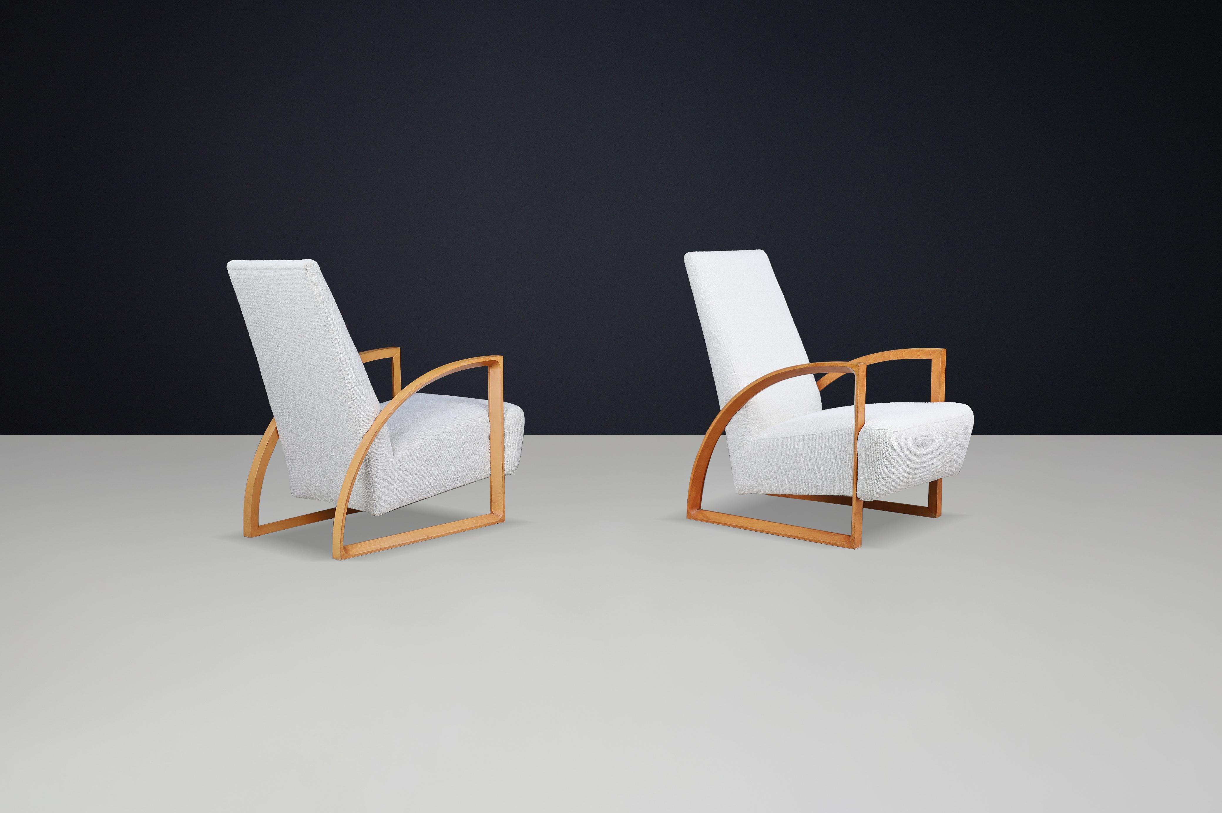 Dutch Modernist Oak Armchairs in New Bouclé Upholstery, The Netherlands 1960s In Good Condition In Almelo, NL
