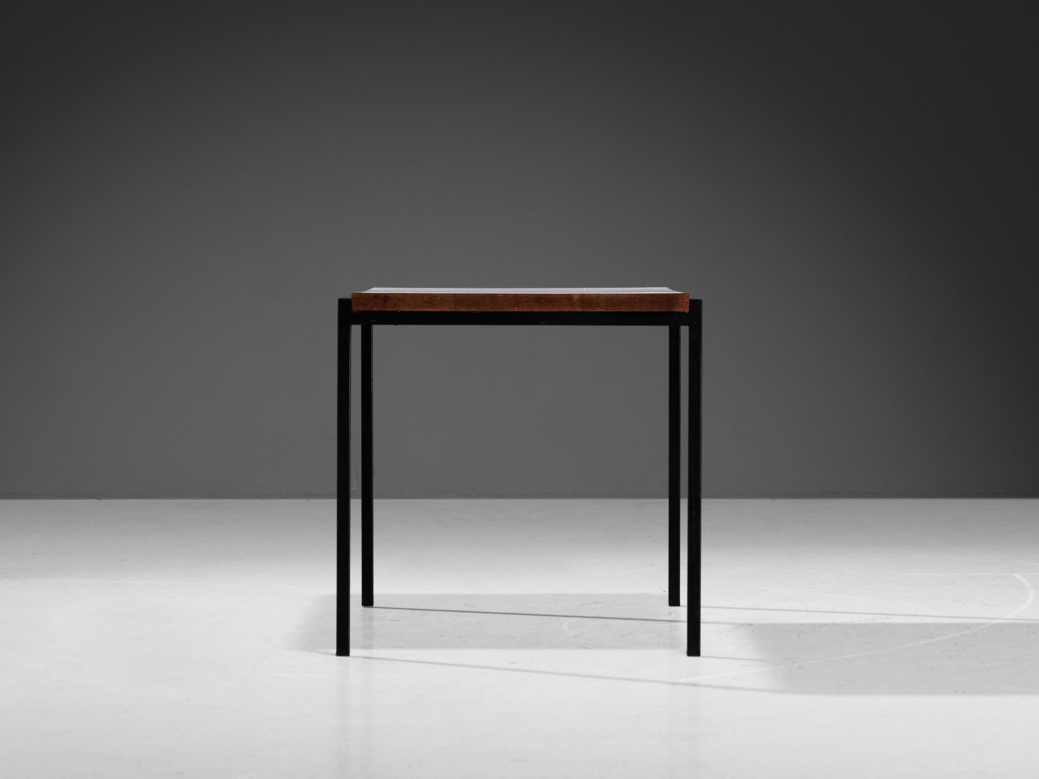Dutch Modernist Side Table in Metal and Lacquered Wood 1