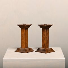 Portacandele monumentali olandesi Art Deco in quercia massiccia, anni '30