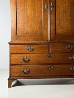 Dutch Oak 18th Century Louis Quinze Cabinet