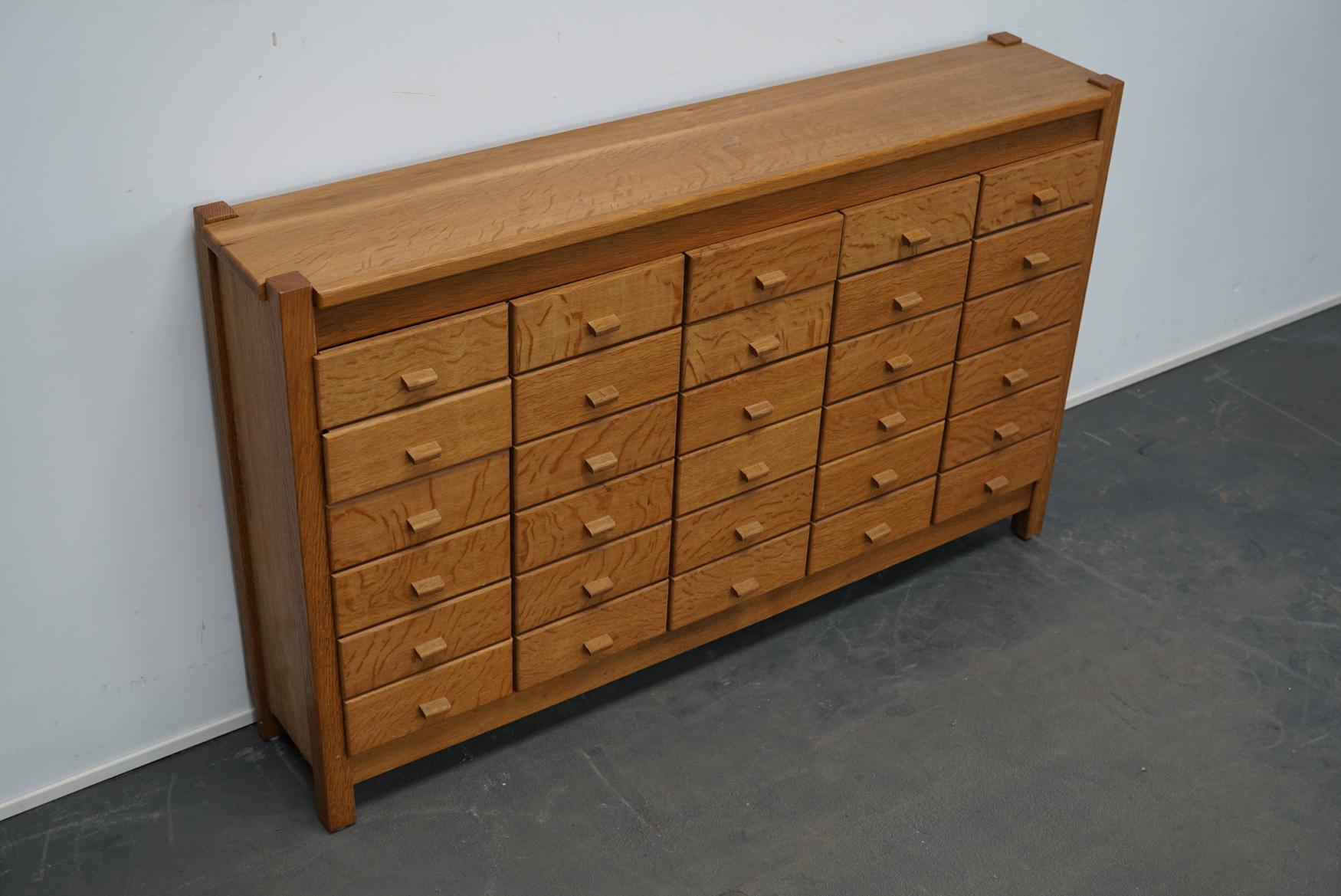 Dutch Oak Apothecary Cabinet or Filing Cabinet, circa 1960s In Good Condition In Nijmegen, NL