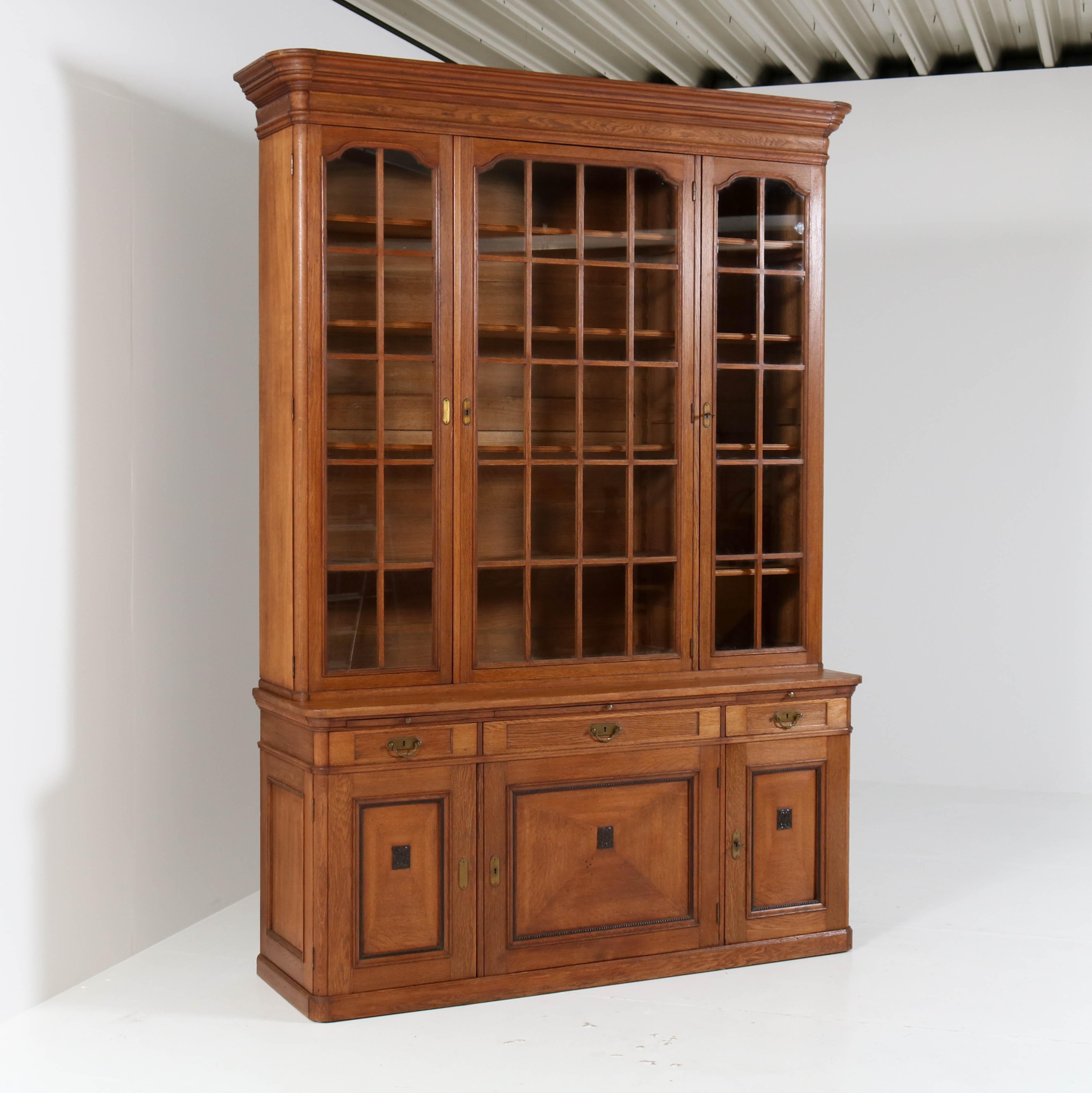 Dutch Oak Art Nouveau Library Bookcase by H. Pander & Zonen Den Haag, 1900s 1