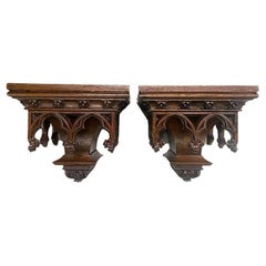 Supports muraux en chêne hollandais de style gothique, vers 1900