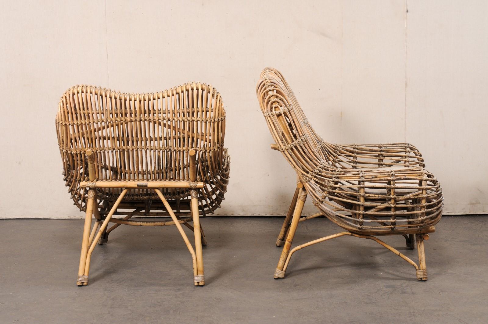 Dutch Pair of Bamboo & Rattan Lounge Chairs For Sale 4