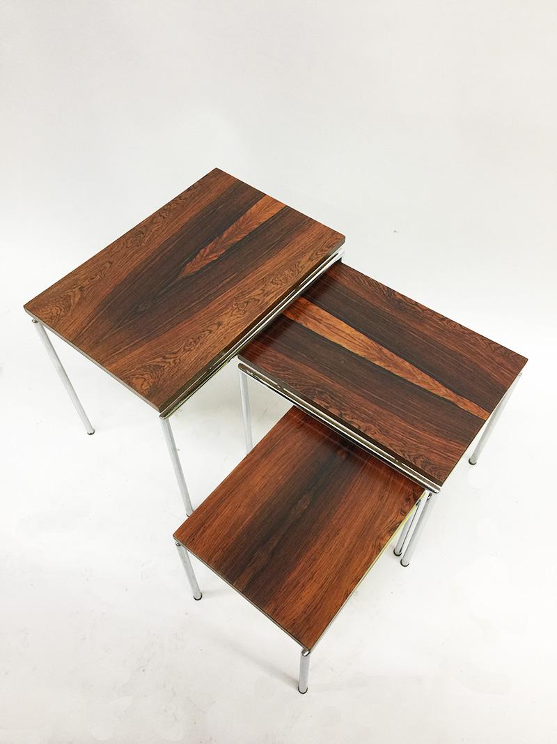 Chrome Dutch veneered wooden and chrome nesting tables, 1960s For Sale