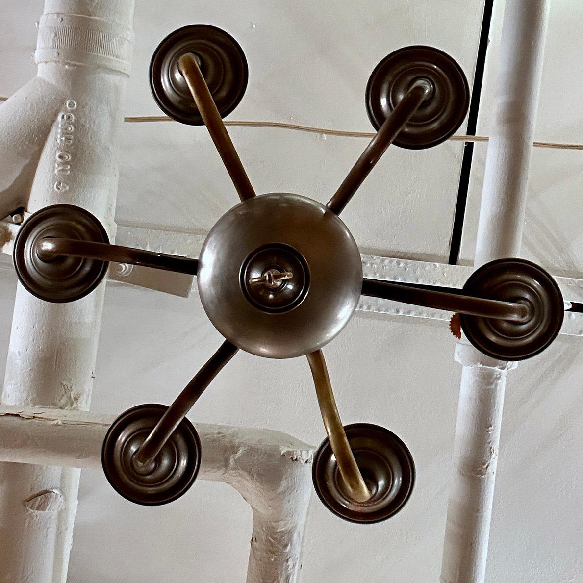 Bronzo Lampadario olandese in peltro e bronzo in vendita