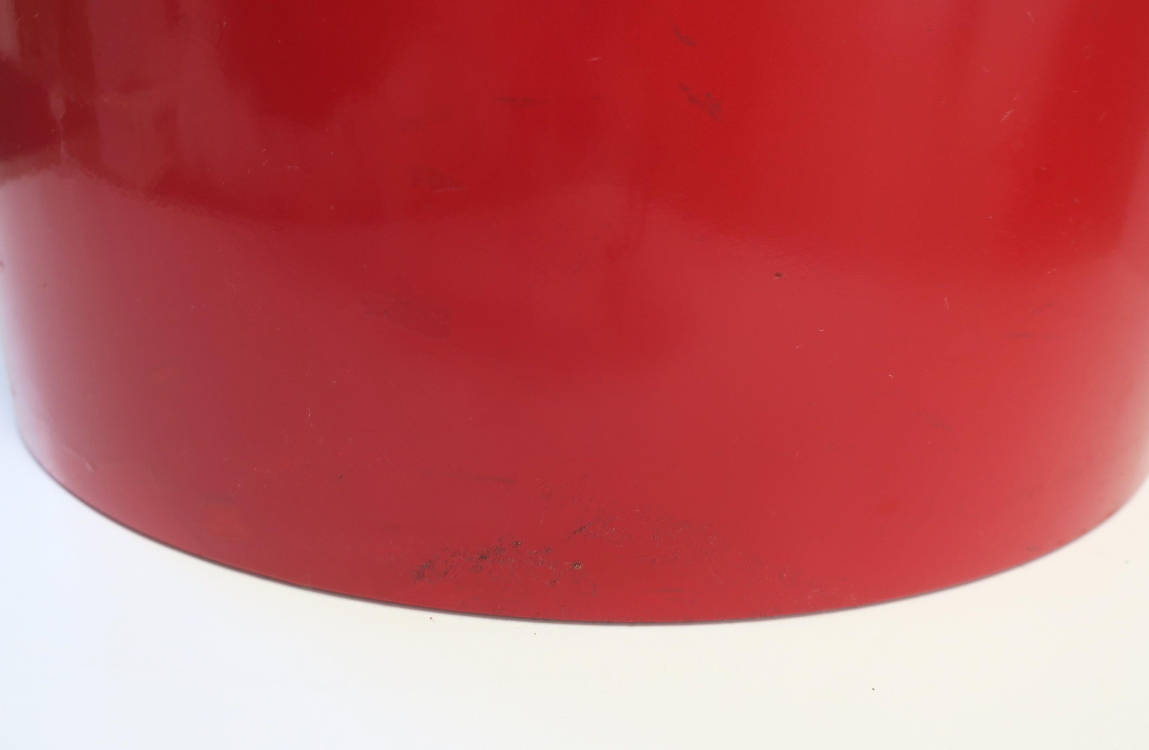 Dutch Postmodern Red Side Drinks Table w/Shelf by Erik van Buijtenen for Nebu For Sale 4