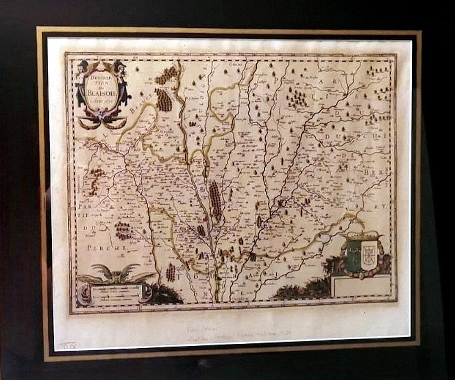 Moderne Description du Blaisois dans un cadre italien avec miroirs en vente