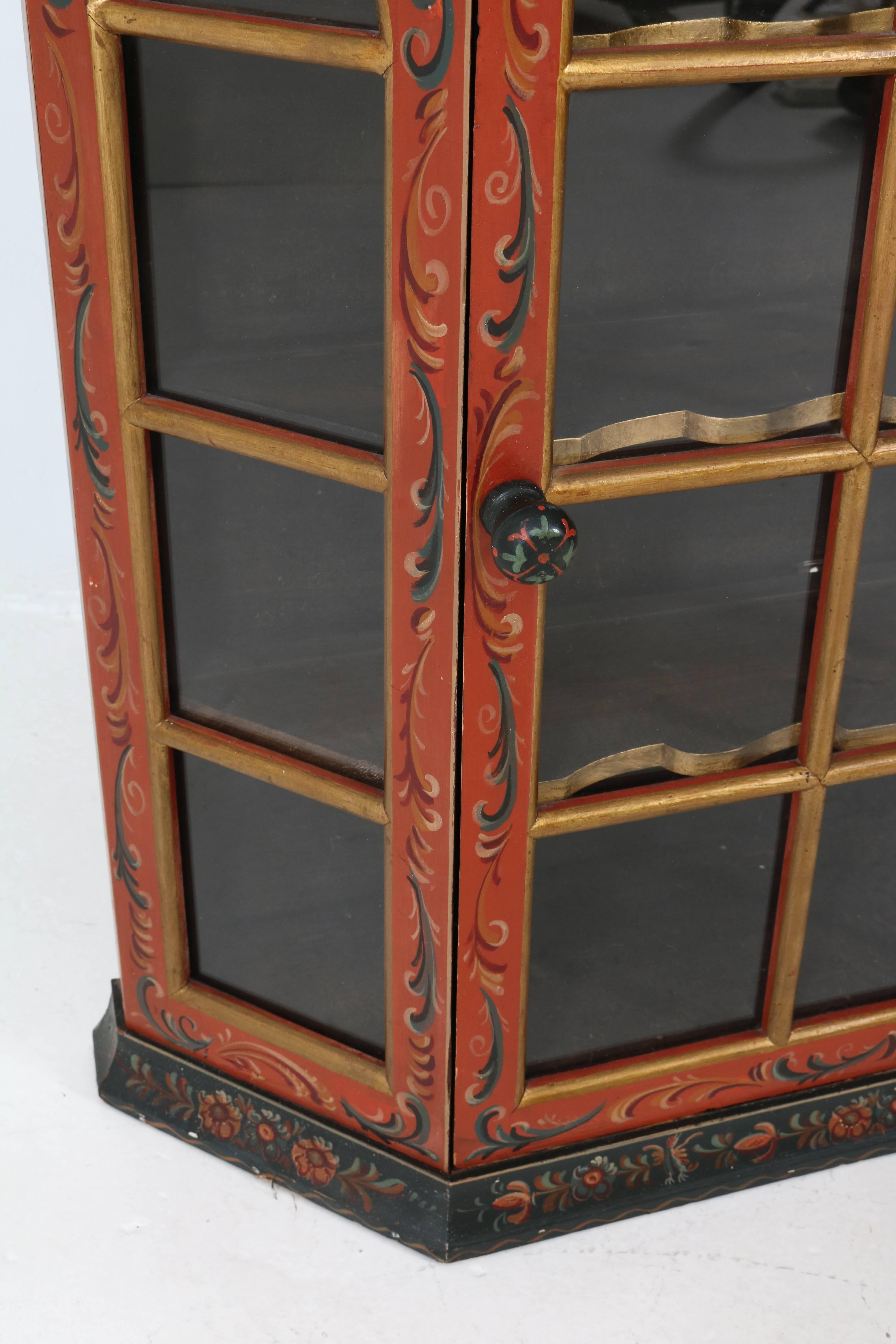 Mid-20th Century Dutch Provincial Hindelopen Painted Wall Cabinet, 1930s