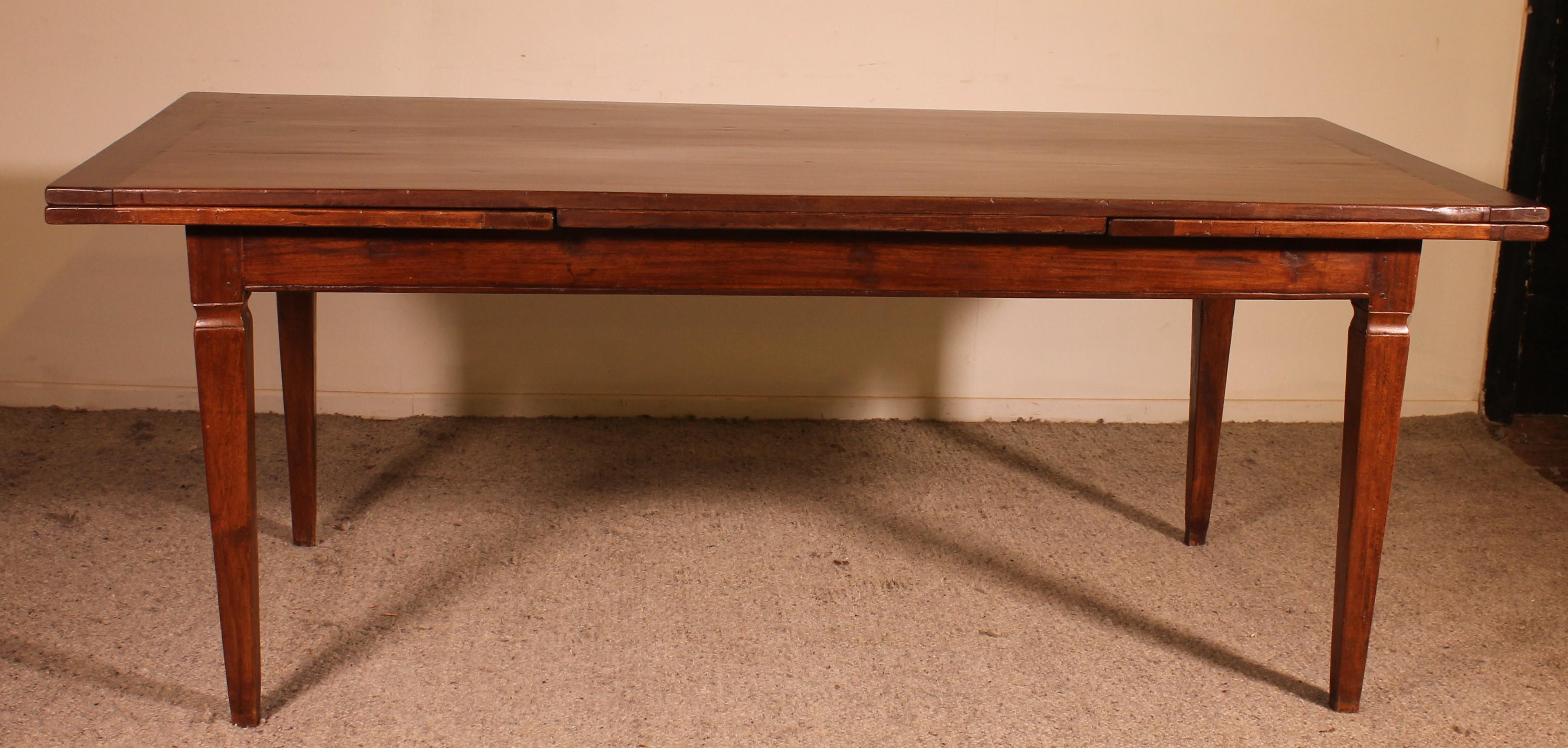 Dutch Refectory Table From The 19th Century For Sale 9