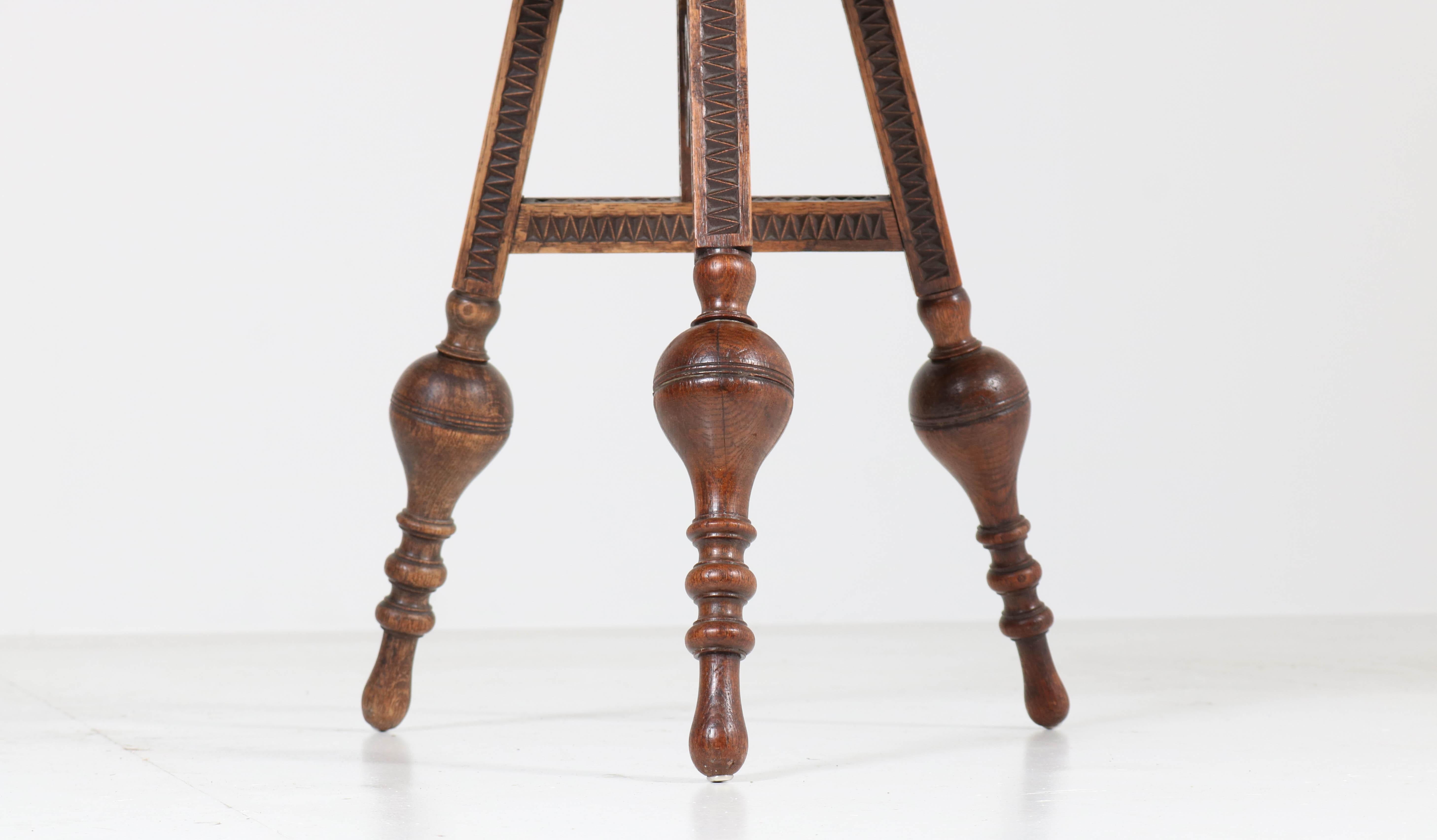 Dutch Renaissance Revival Tilt-Top Flap a/d Wand Table, 1900s In Good Condition In Amsterdam, NL