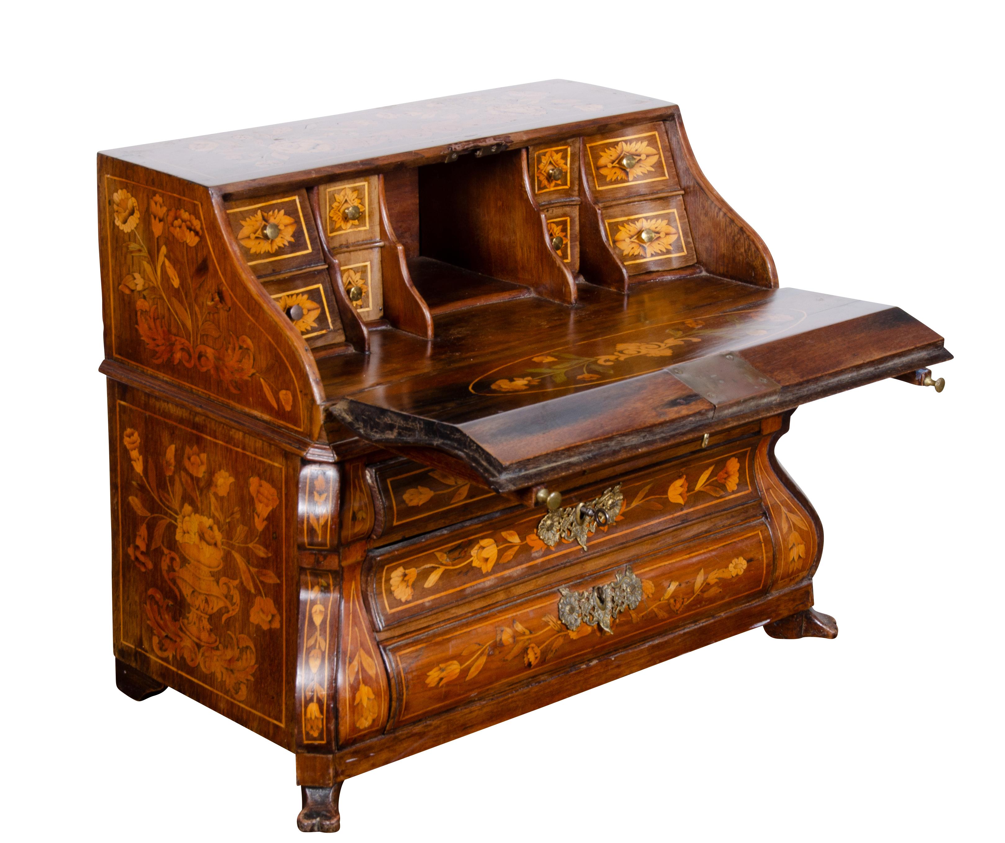 Dutch Rococo Marquetry Miniature Desk For Sale 11