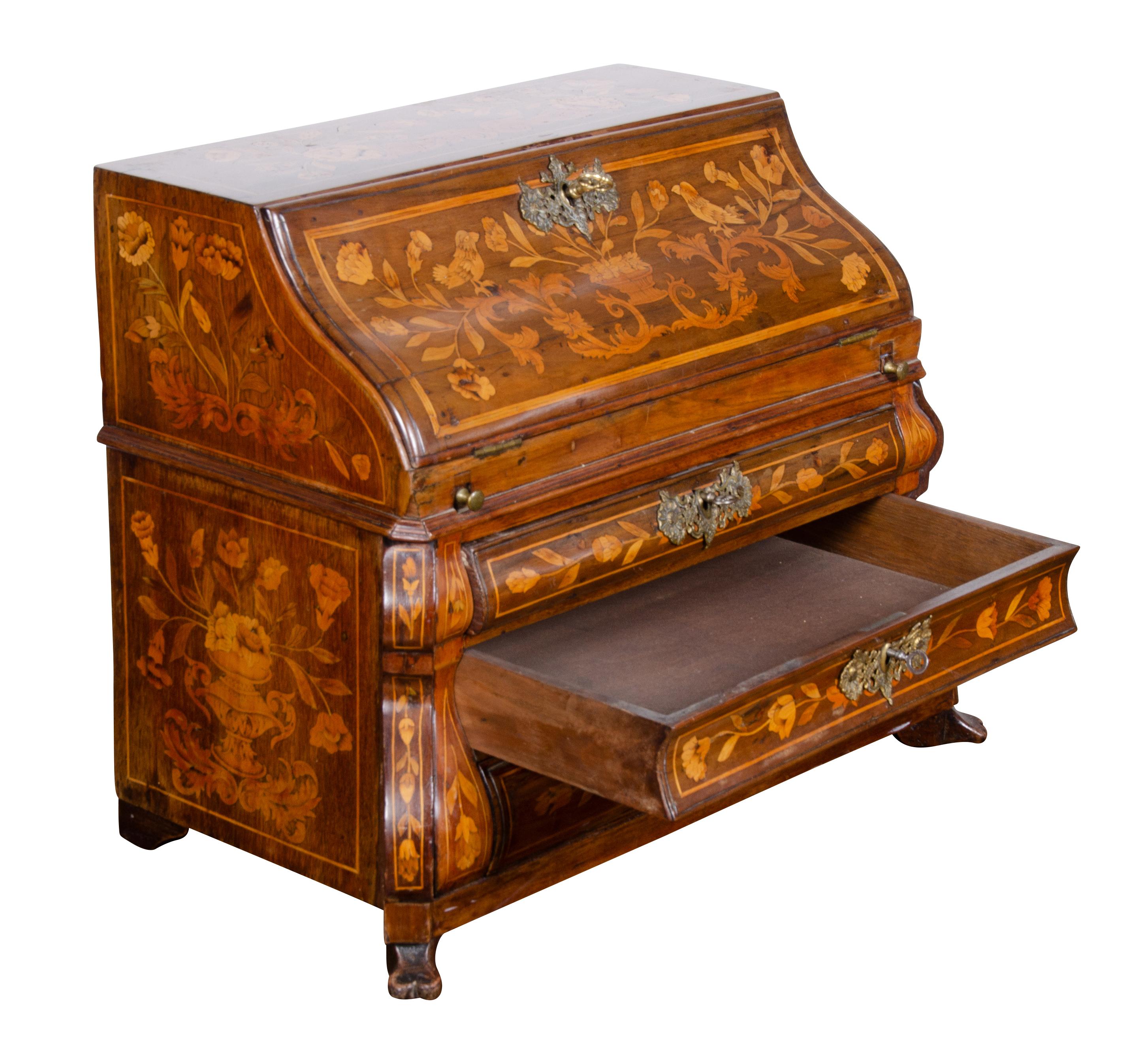 Dutch Rococo Marquetry Miniature Desk For Sale 13