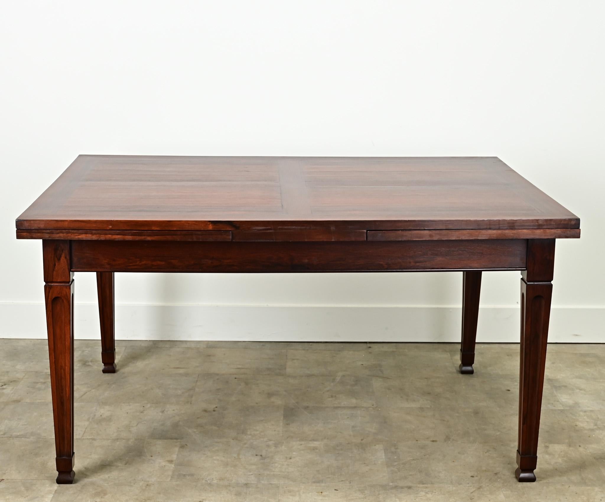 19th Century Dutch Rosewood Extending Dining Table For Sale