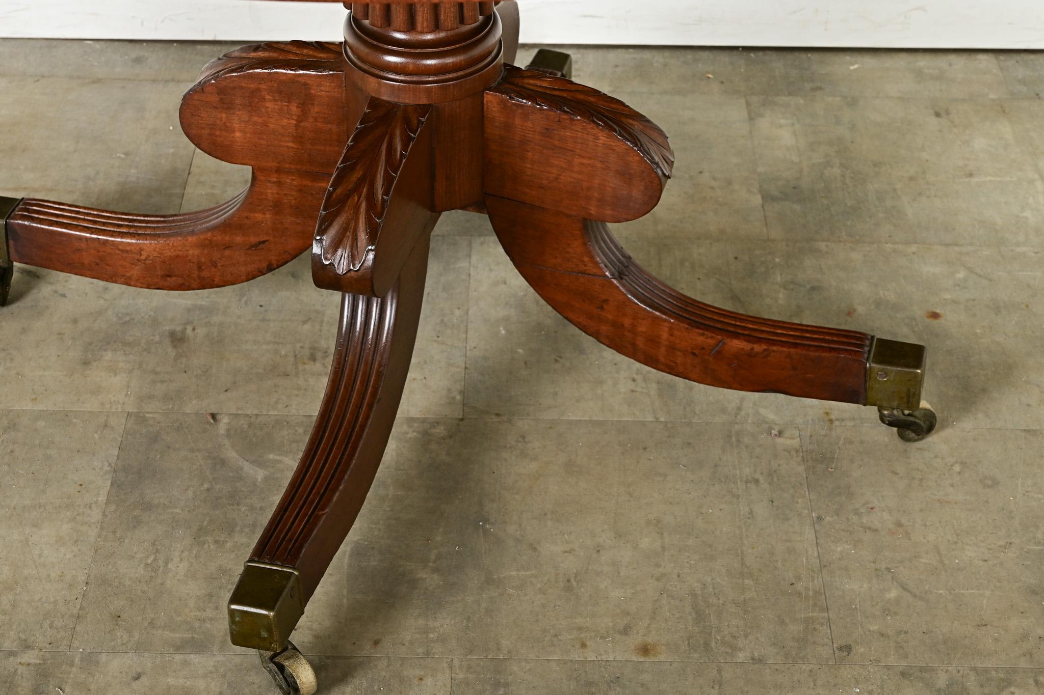 Dutch Round Pedestal Base Dining Table 2