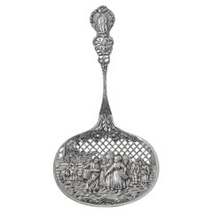 Cuchara de plata holandesa para colar conservas de bayas C.1916.