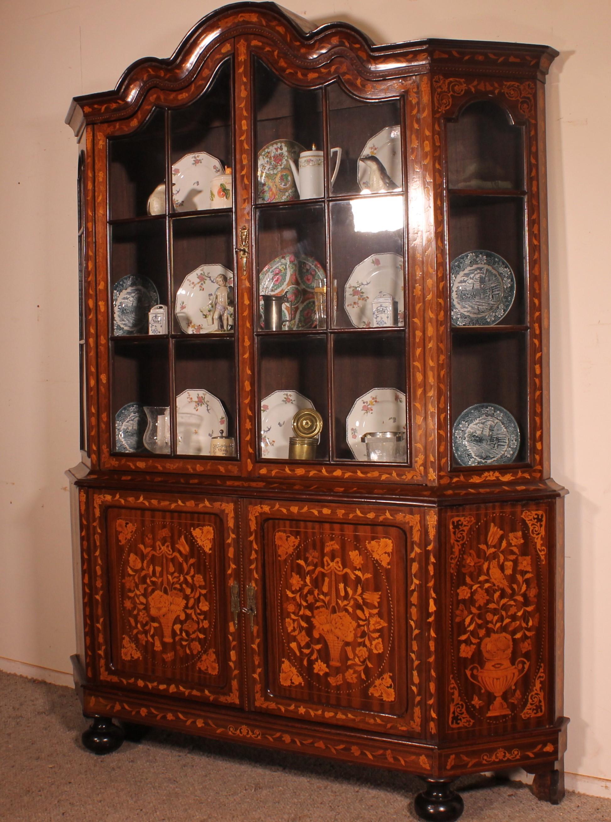 Mahogany Dutch Showcase Cabinet Or Vitrine In Wood Marquetry With Floral Decor For Sale