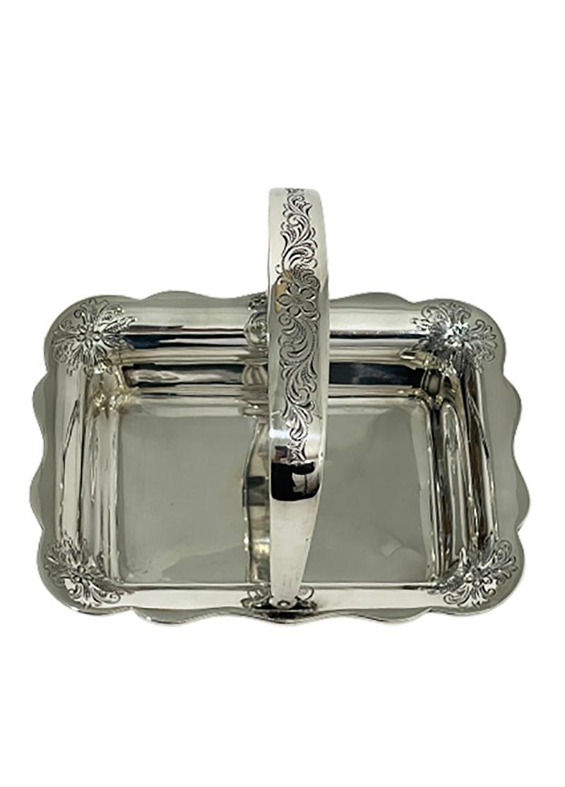 Dutch Silver Bonbon Basket, D.J. Aubert & Zn In Good Condition For Sale In Delft, NL