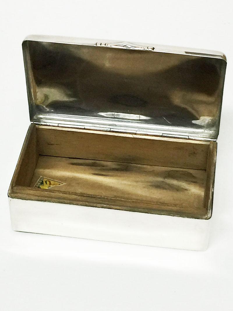 Dutch Silver box by A. Presburg, 1951 1