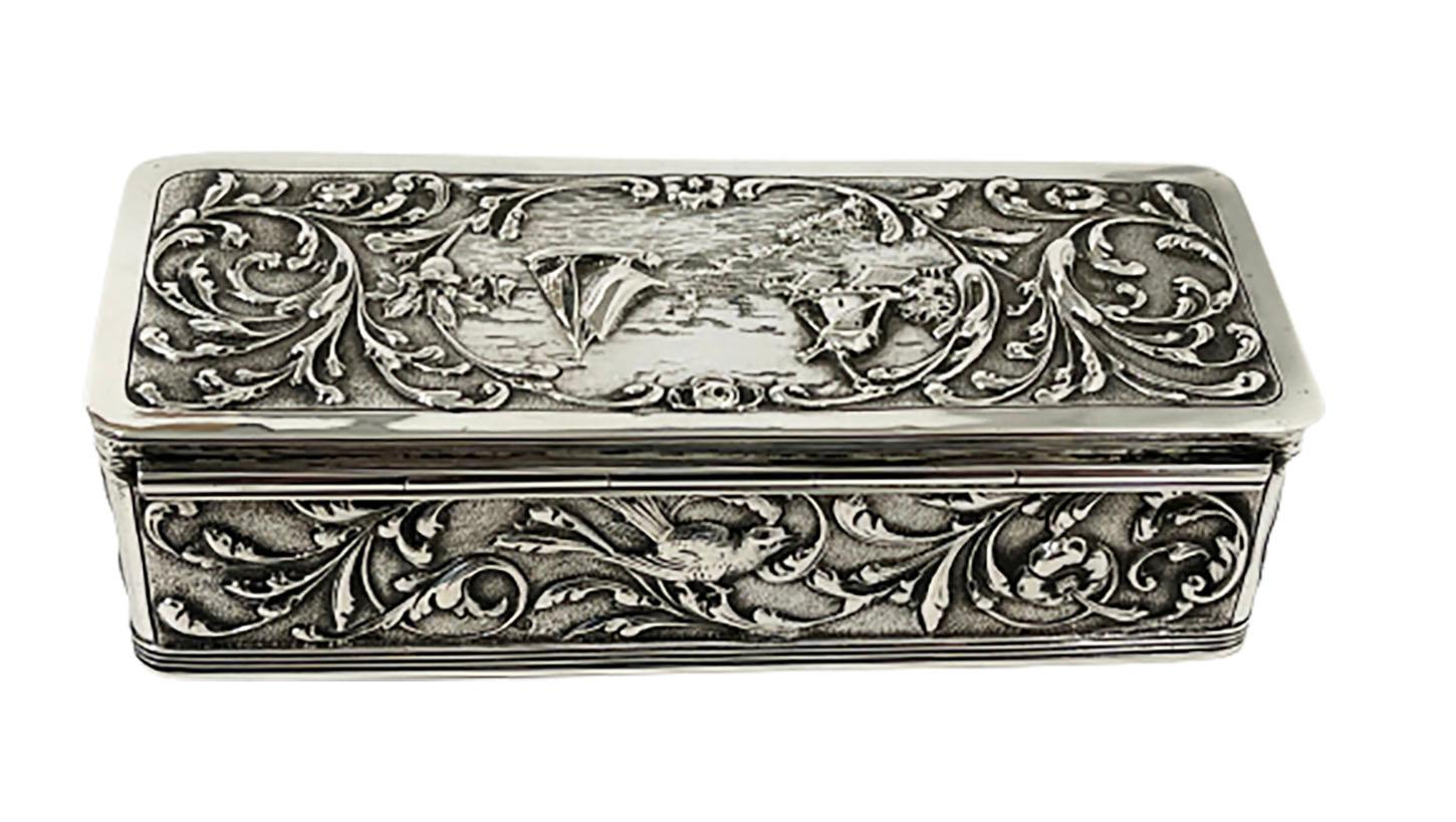 20th Century Dutch Silver box by Zaanse Zilversmederij, 1916 For Sale