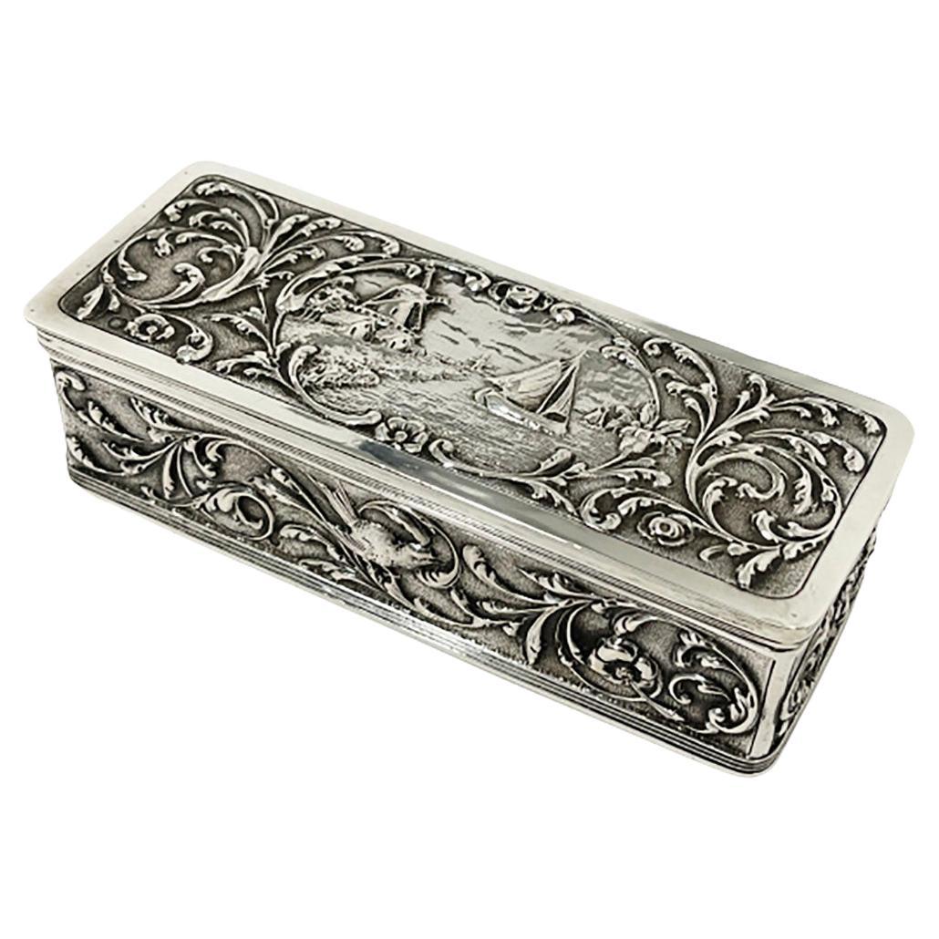 Dutch Silver box by Zaanse Zilversmederij, 1916 For Sale